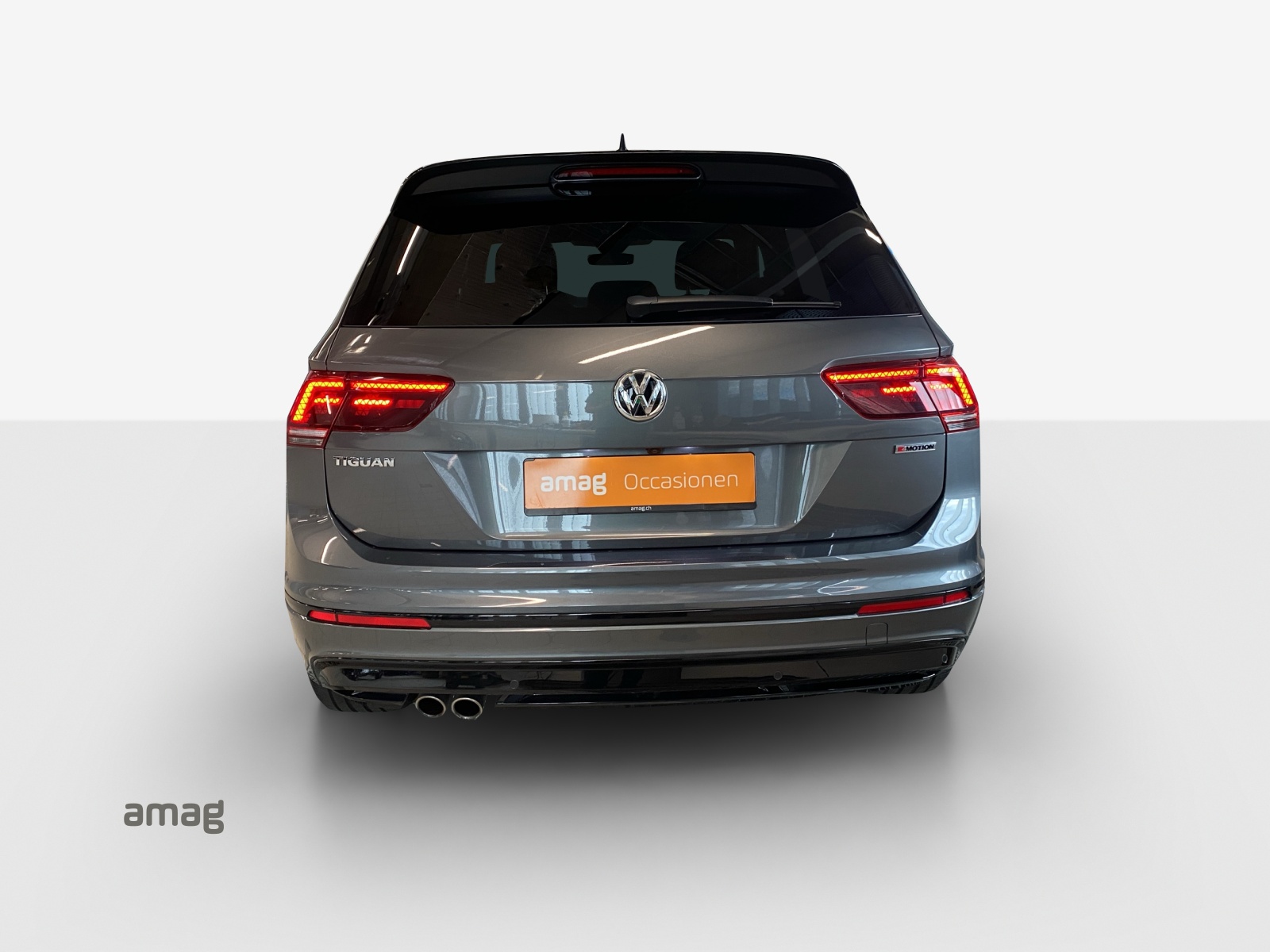 VW Tiguan 2.0TSI Highline 4Motion DSG-showroom-element-3