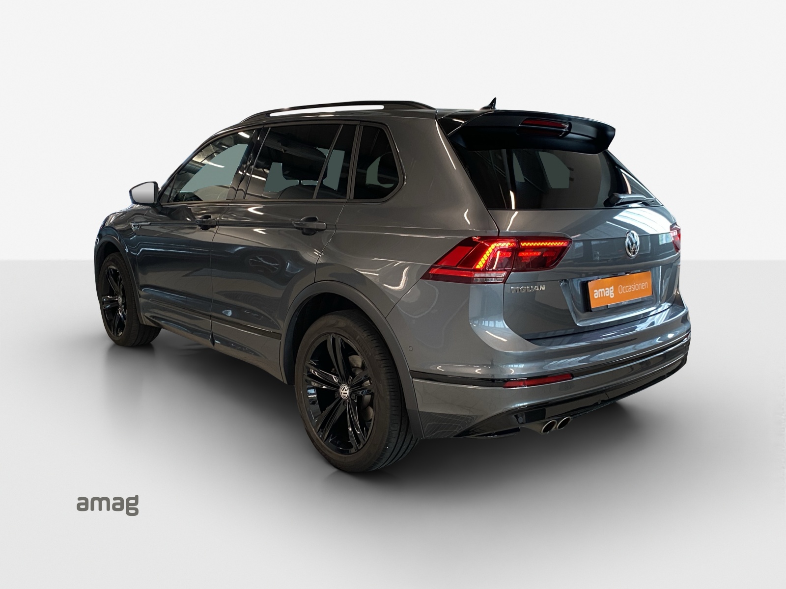 VW Tiguan 2.0TSI Highline 4Motion DSG-image-2