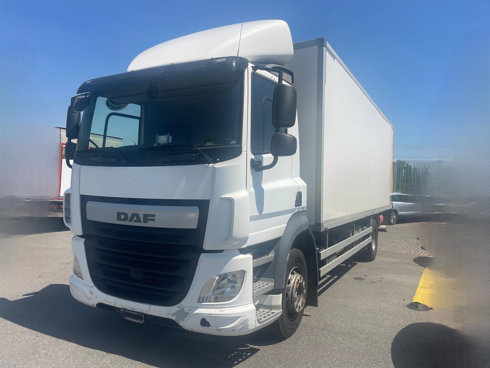 DAF Cf 410 4x2-image-0