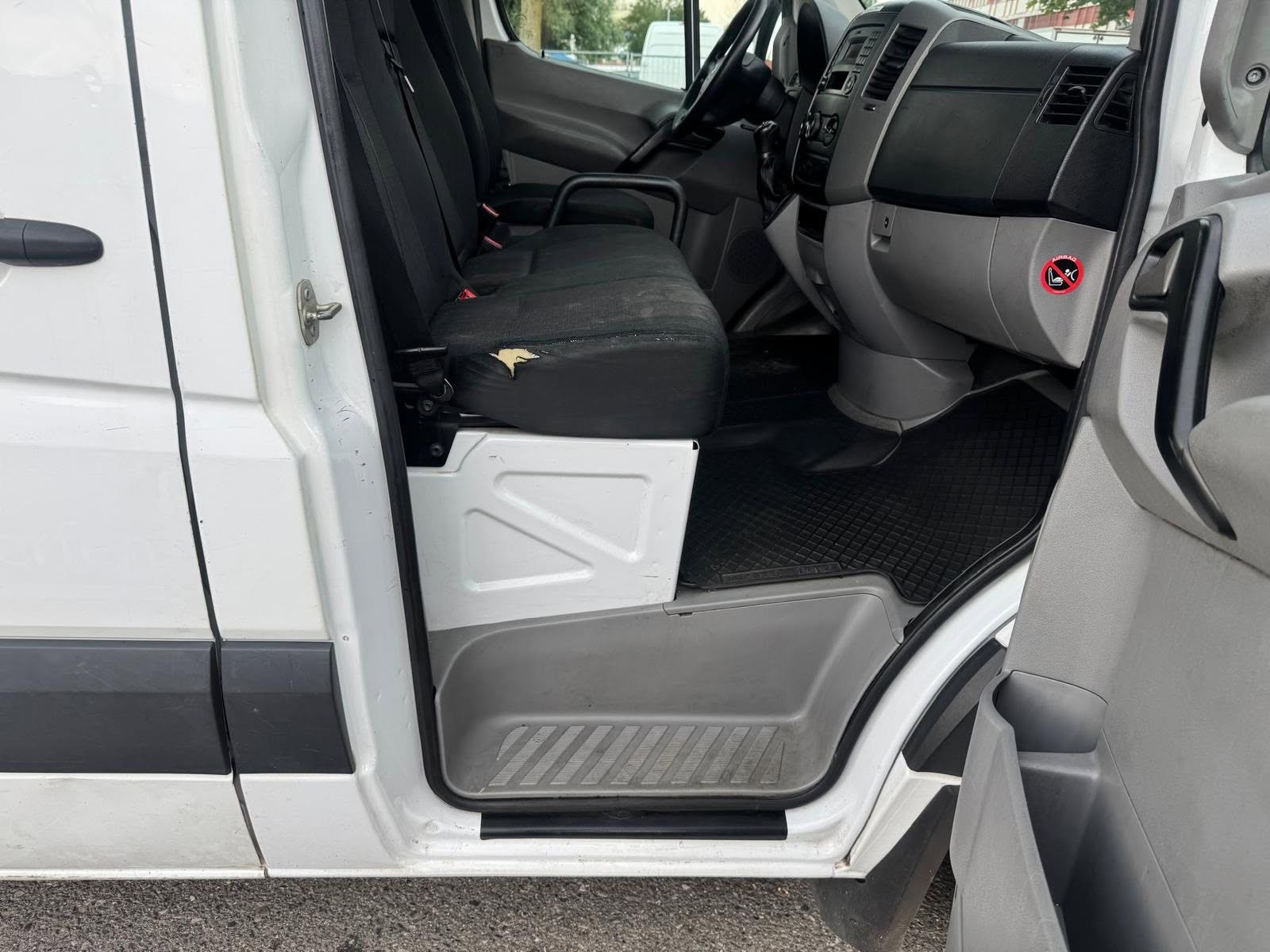 MERCEDES-BENZ Sprinter 313 CDI Kompakt 7G-Tronic-image-11