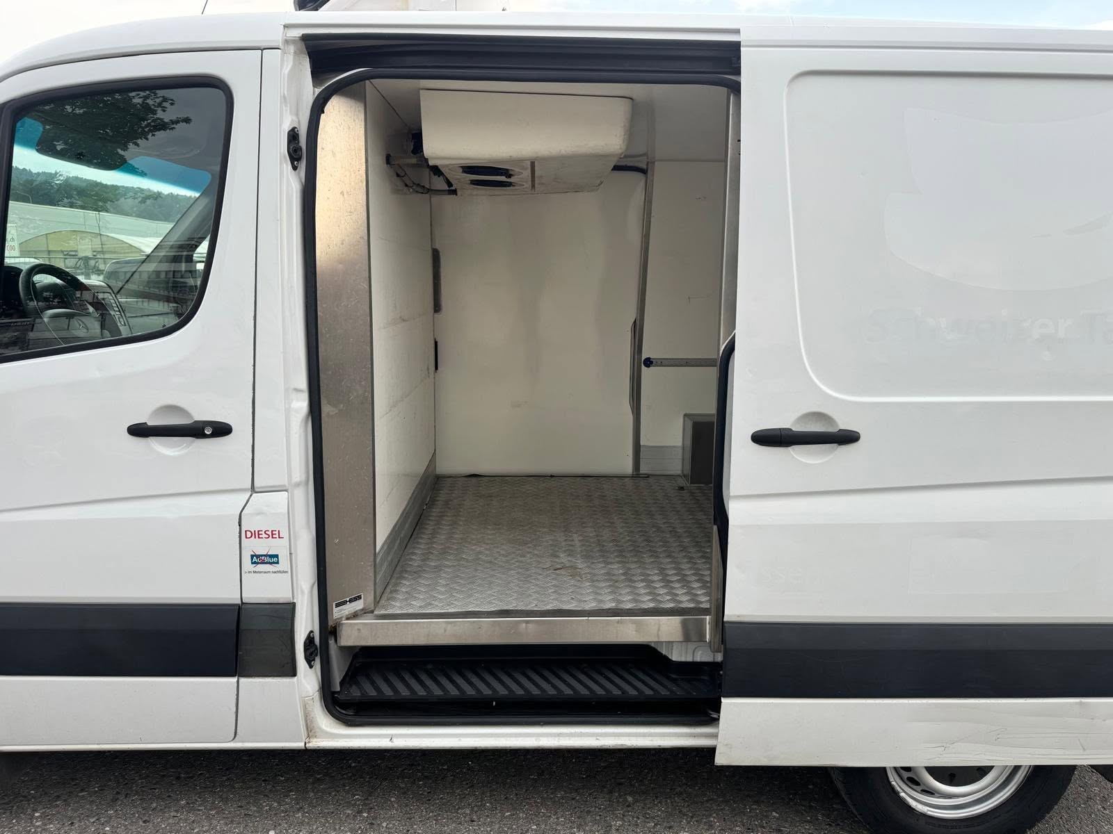 MERCEDES-BENZ Sprinter 313 CDI Kompakt 7G-Tronic-image-6