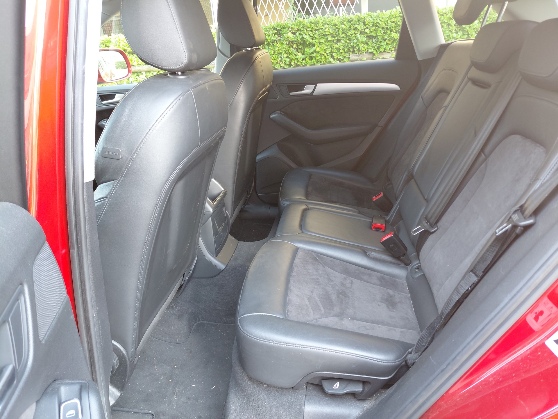 AUDI Q5 3.0 TDI quattro S-tronic-image-13