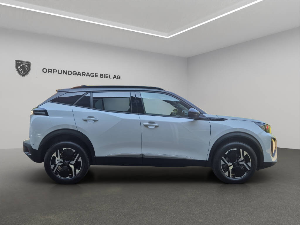 PEUGEOT 2008 1.2 Hybrid 145 GT-image-2
