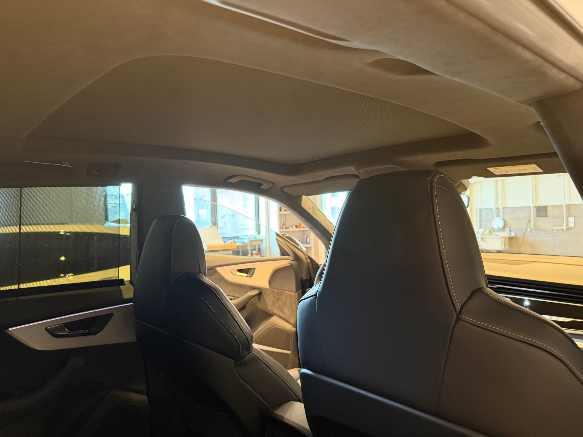 AUDI Q8 3.0 50 TDI Black Edition quattro T-Tronic-image-10