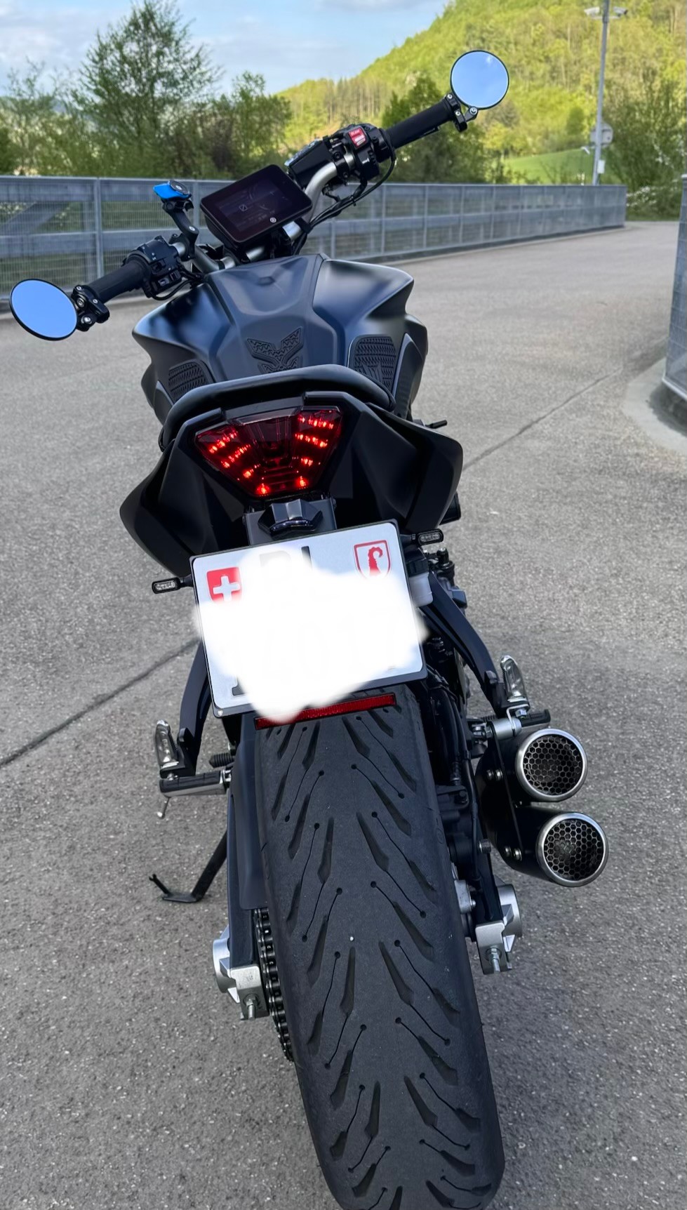 YAMAHA MT-07-image-10