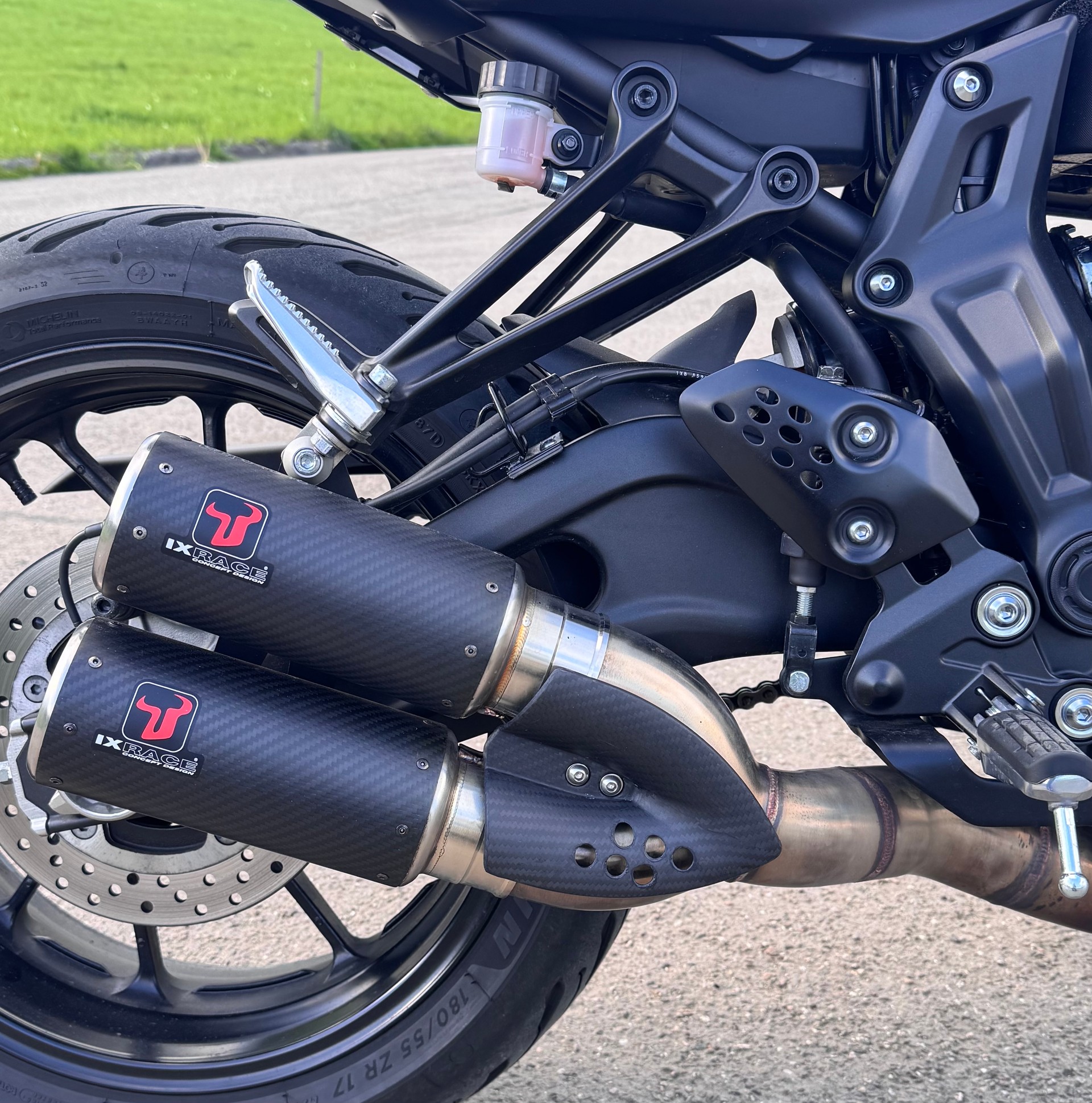 YAMAHA MT-07-image-9