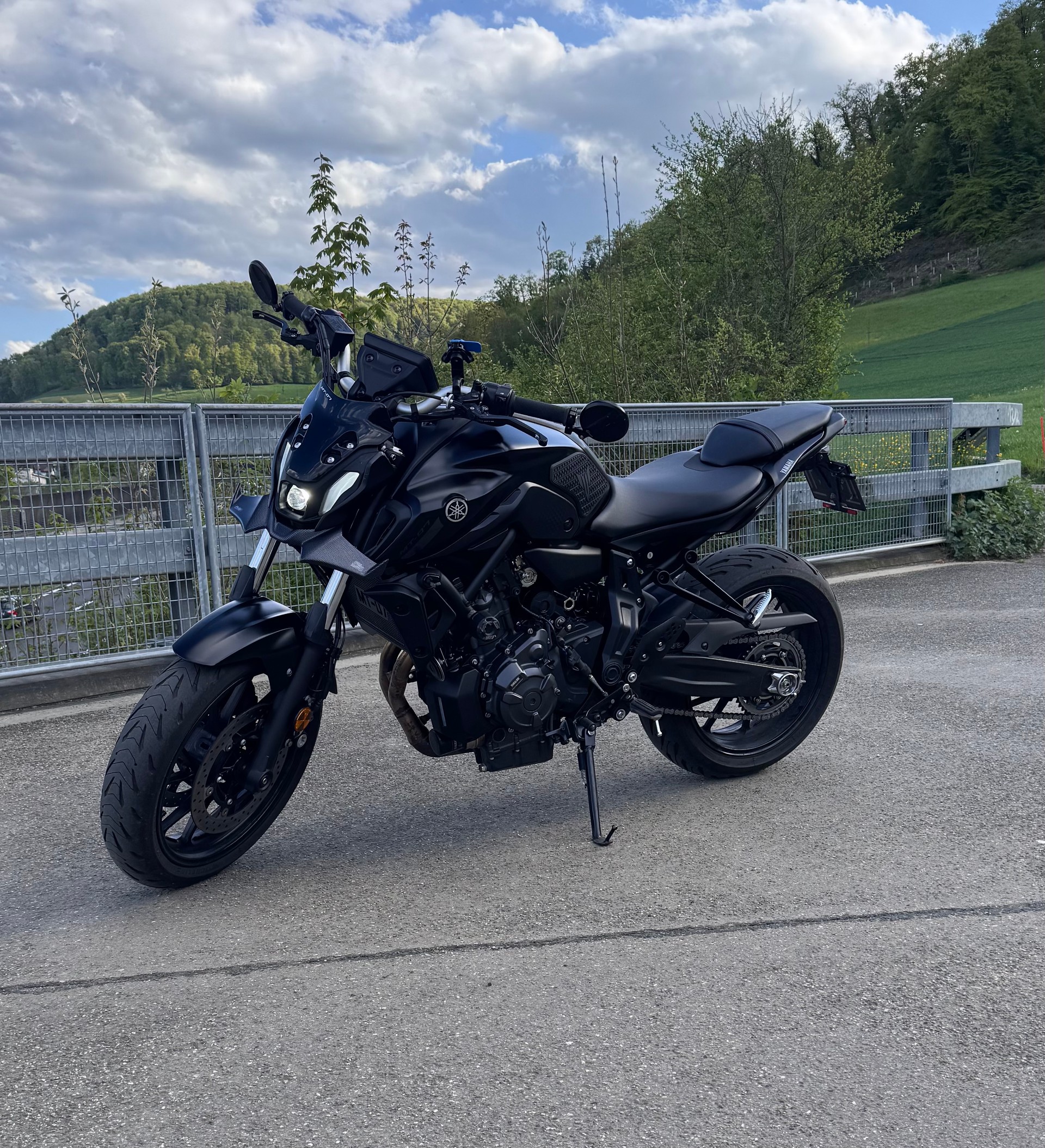YAMAHA MT-07