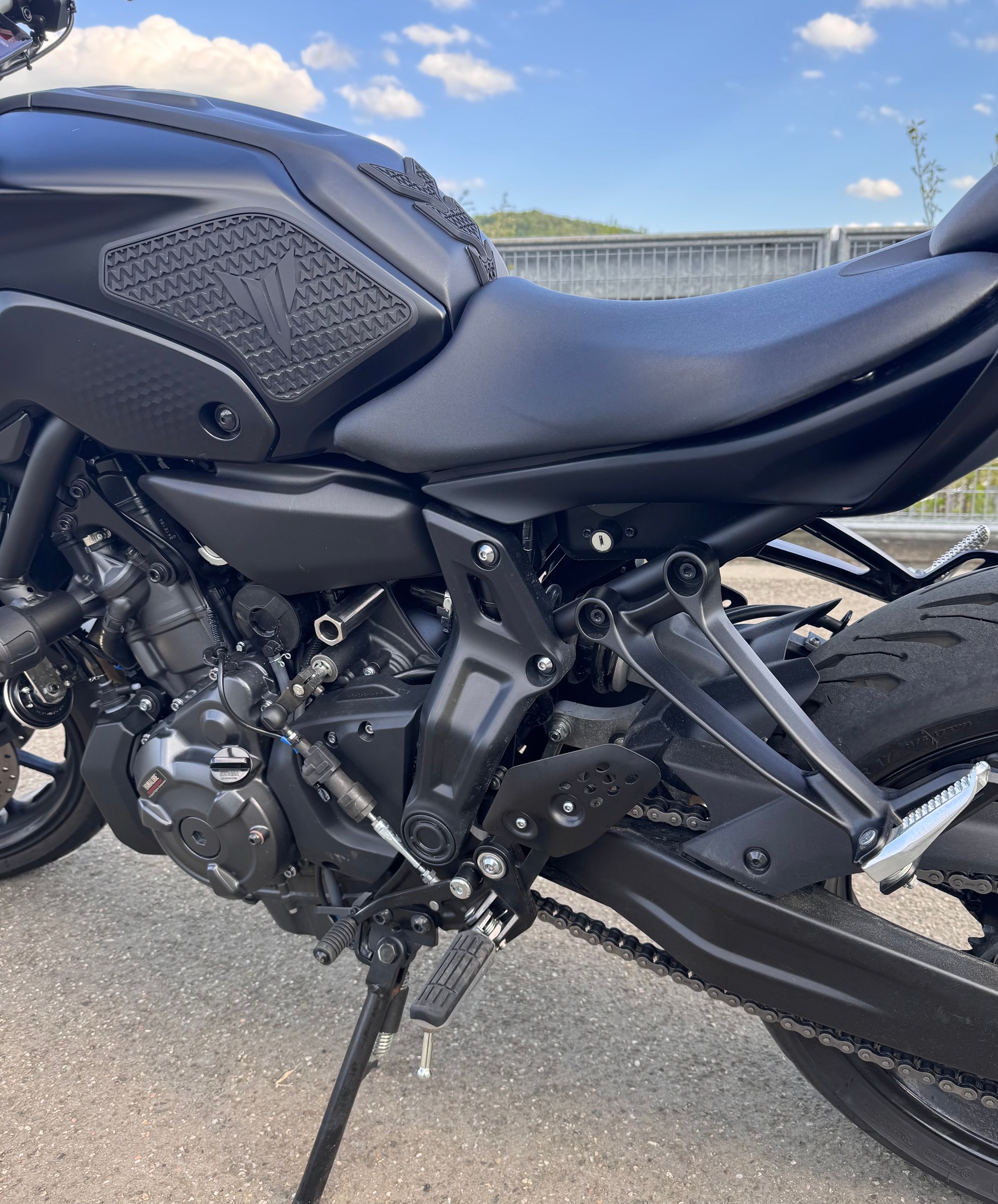 YAMAHA MT-07-image-3