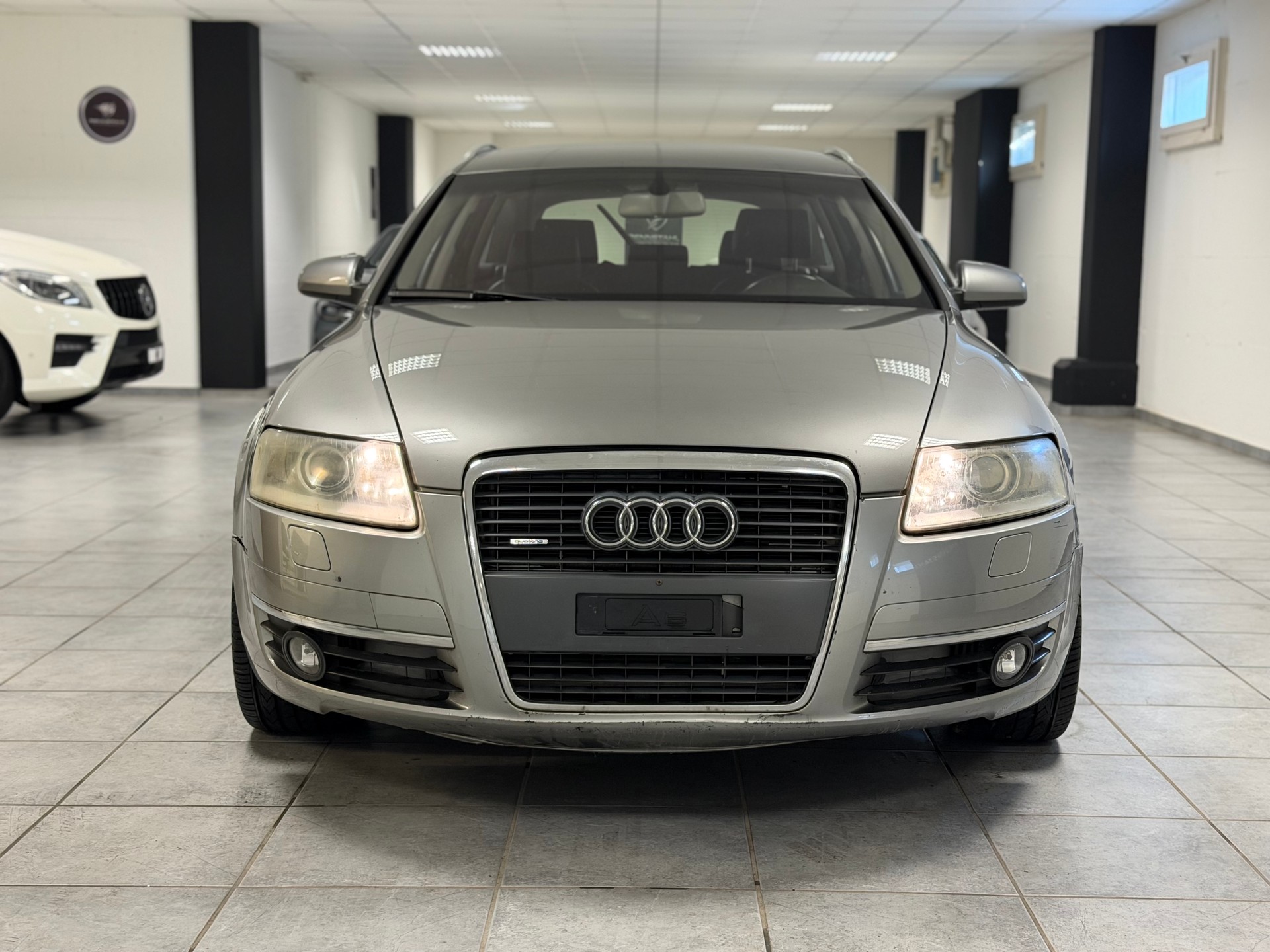 AUDI A6 Limousine 3.0 V6 TDI quattro-image-2