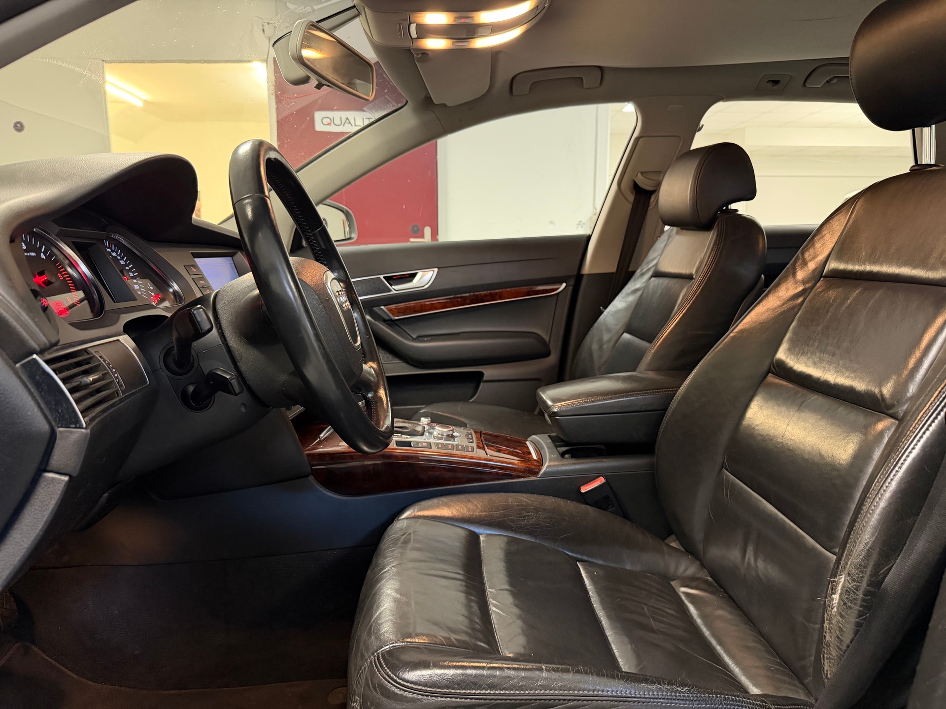 AUDI A6 Limousine 3.0 V6 TDI quattro-image-18