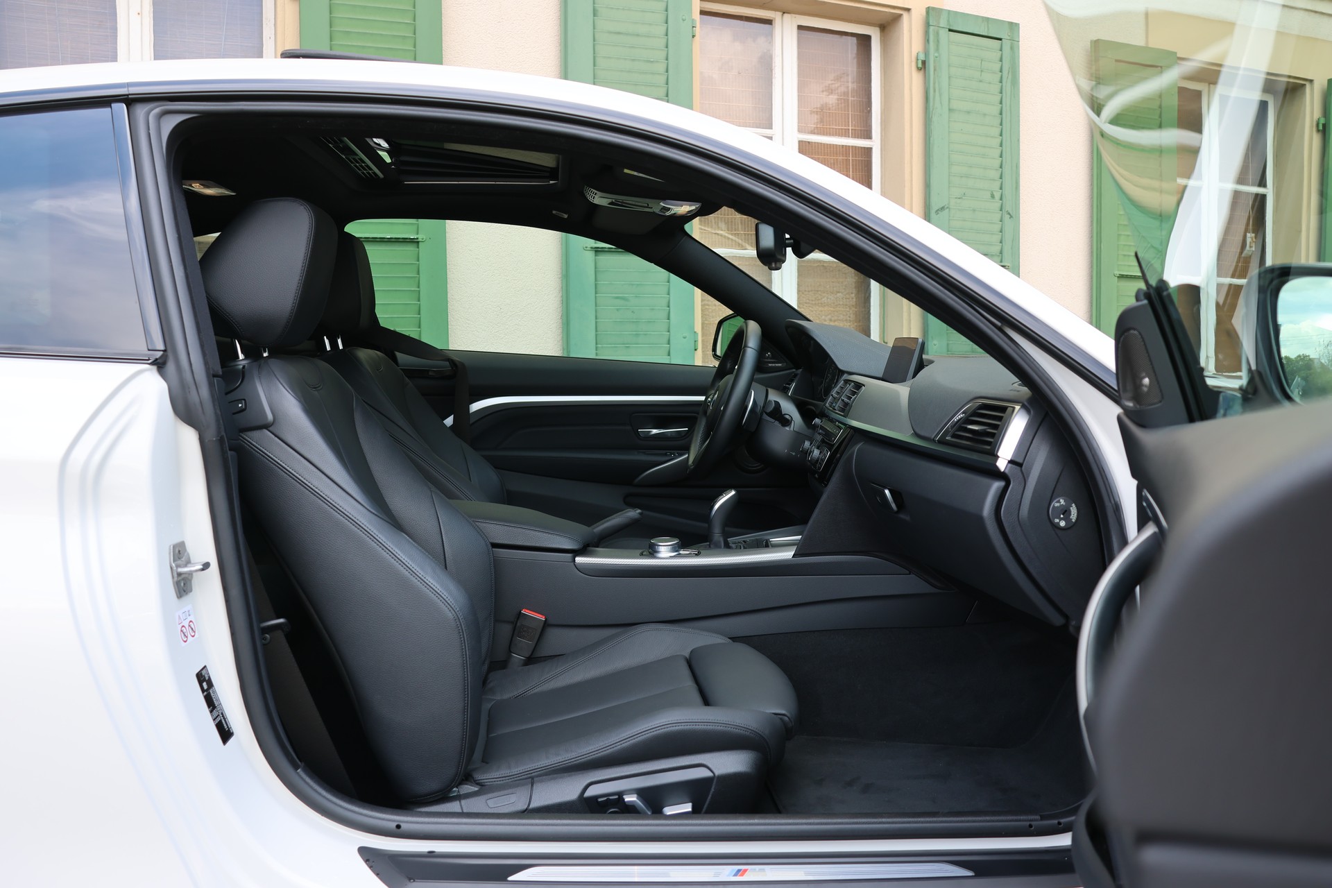 BMW 440i Coupé xDrive M Sport Steptronic-image-9