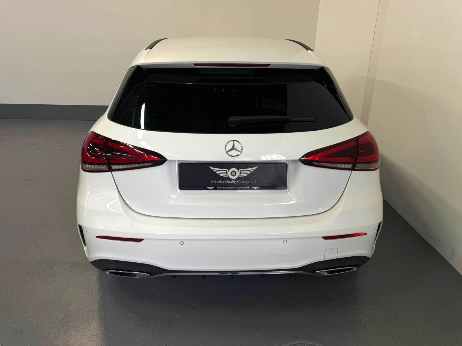 MERCEDES-BENZ A 200 AMG Line 7G-DCT-image-10