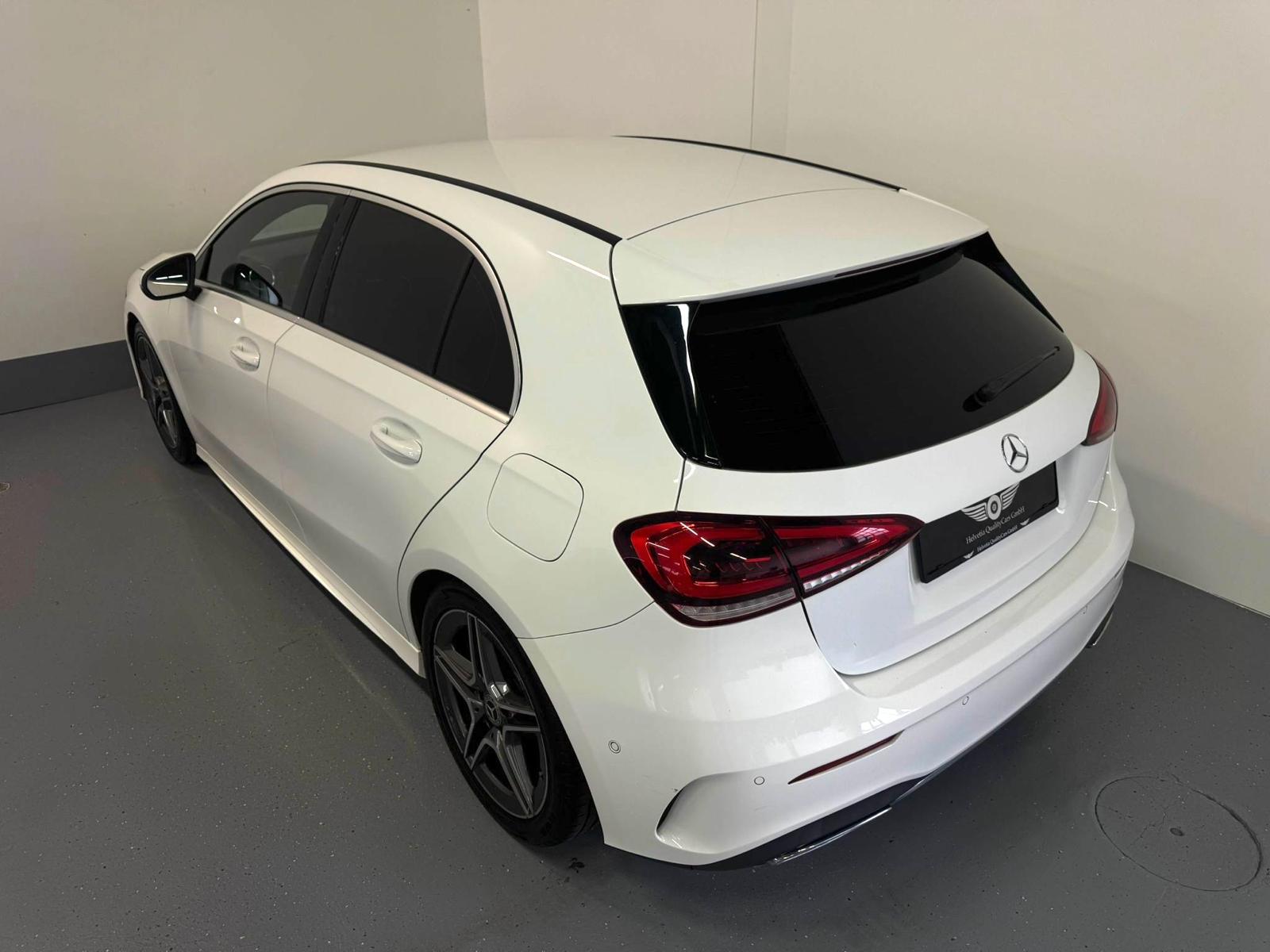 MERCEDES-BENZ A 200 AMG Line 7G-DCT-image-7