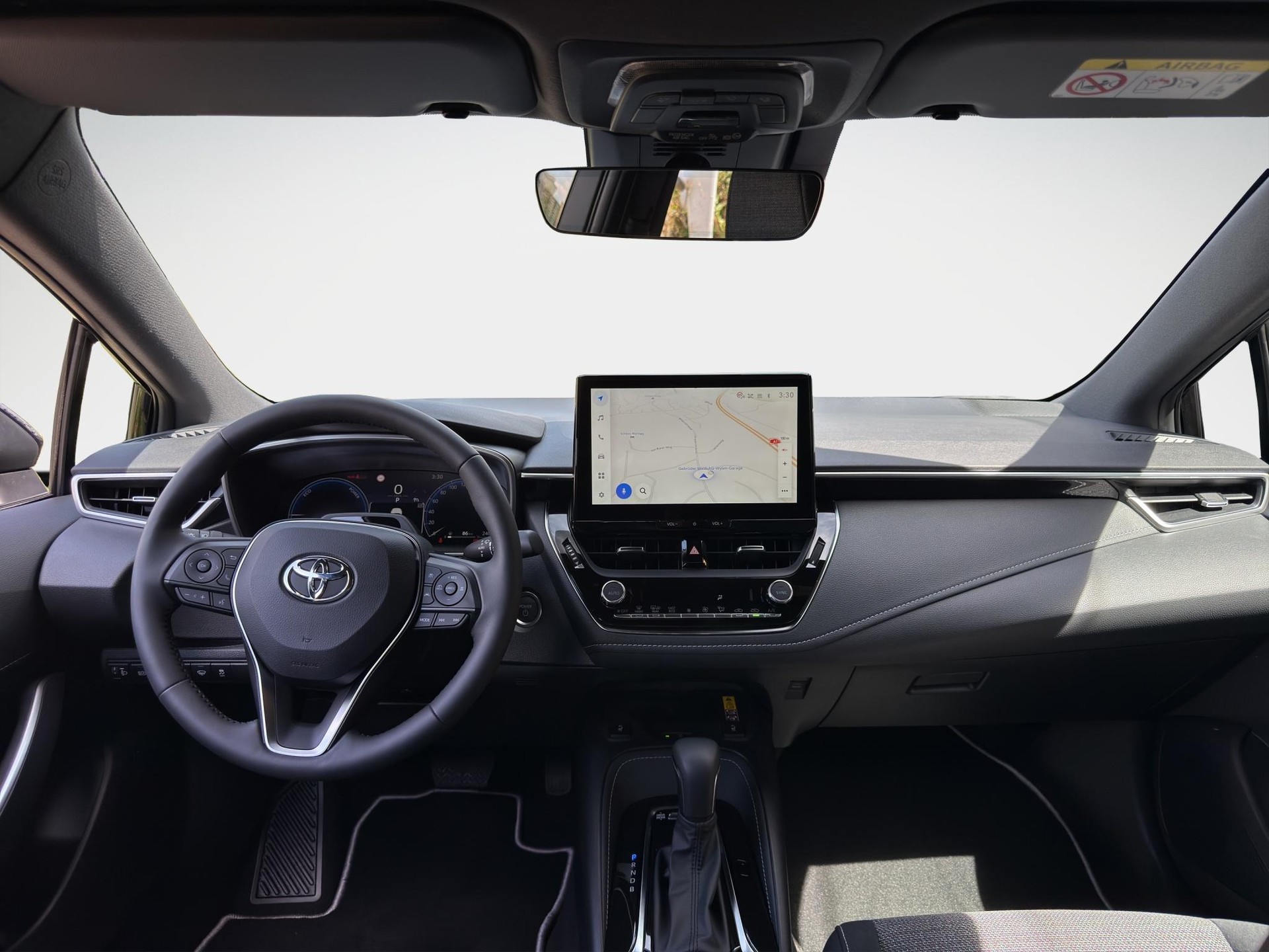 TOYOTA Corolla 1.8 HSD Swiss Edition-image-11