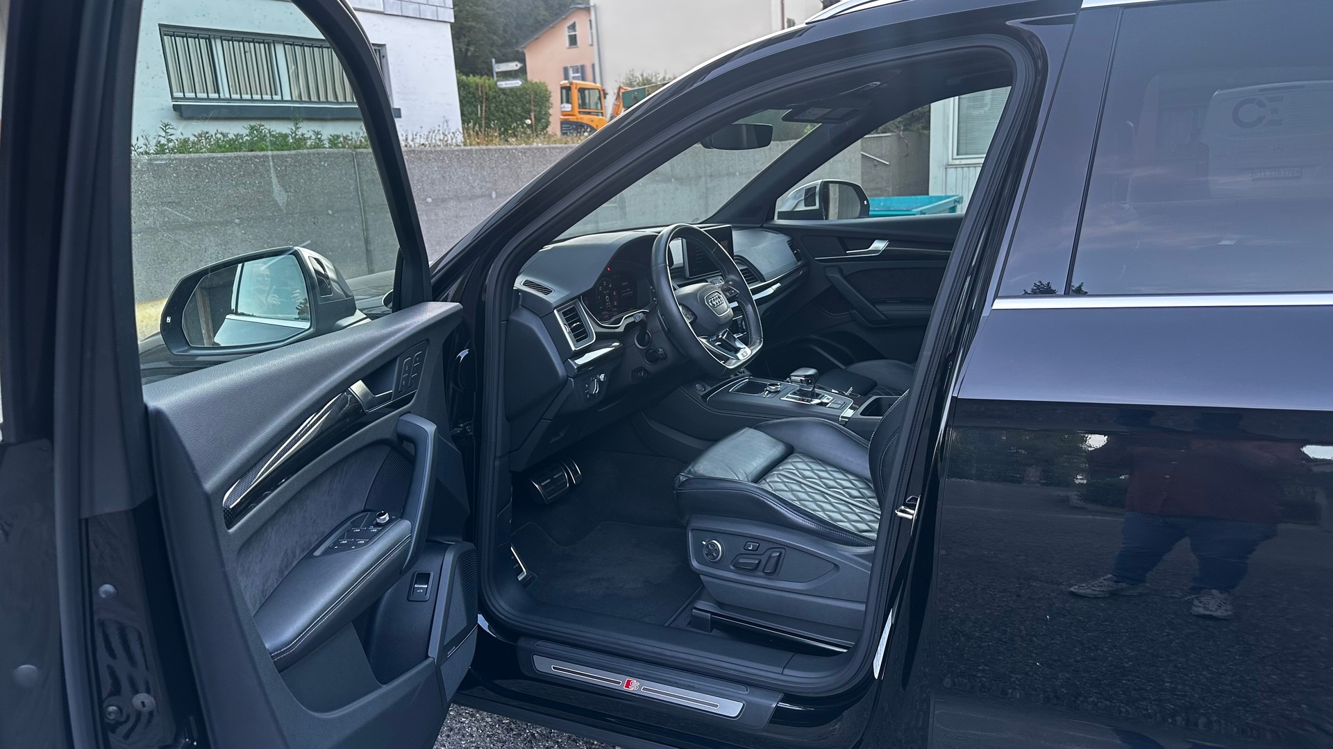 AUDI 3.0 V6 TDI quattro T-Tronic-image-1