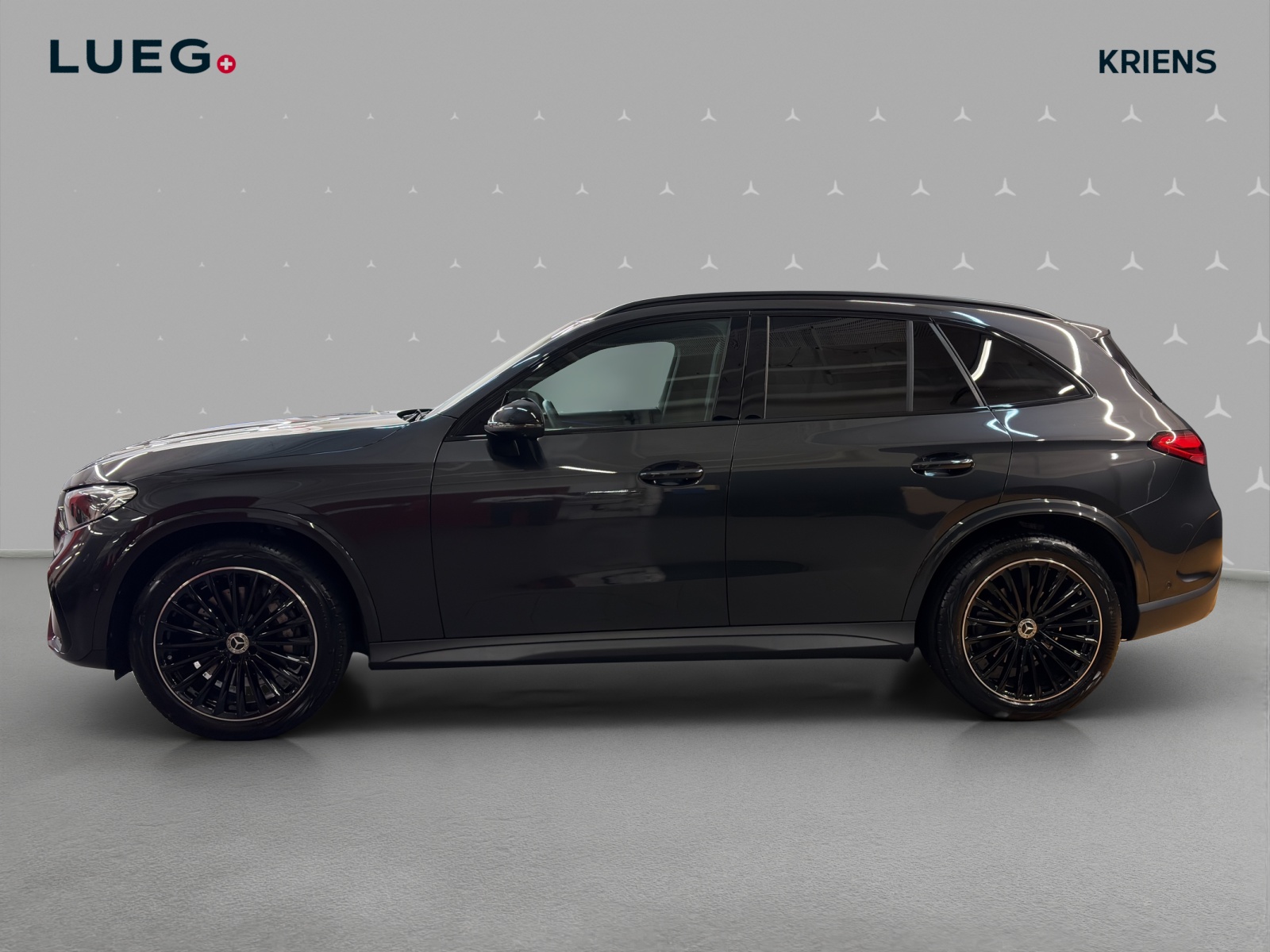 MERCEDES-BENZ GLC 200 4M - AMG / 360 Grad Kamera / Soundsytem / 20 Zoll Räder / metallic-image-1