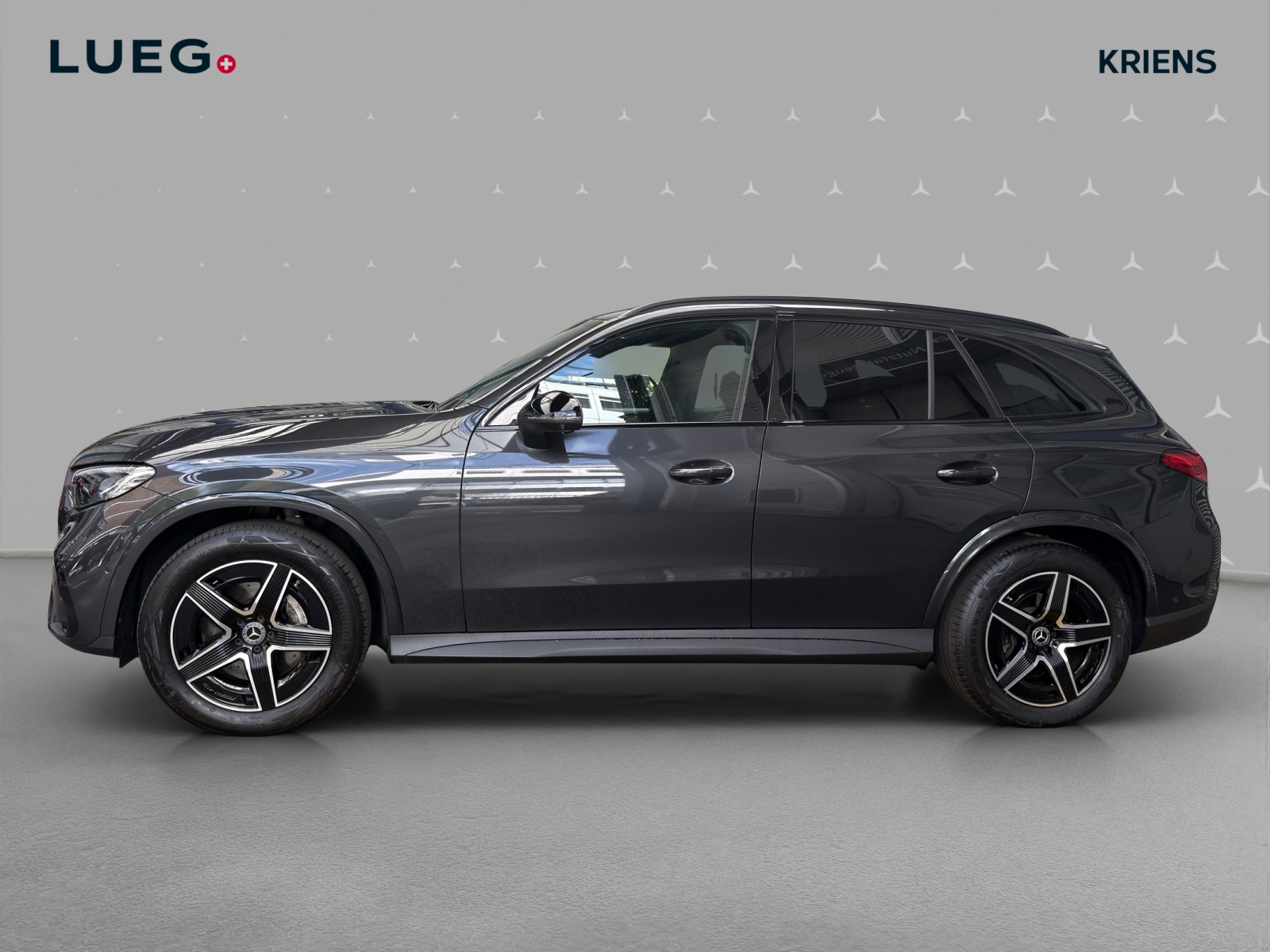 MERCEDES-BENZ GLC 200 4M - AMG / 360 Grad Kamera / Soundsytem / metallic-image-1