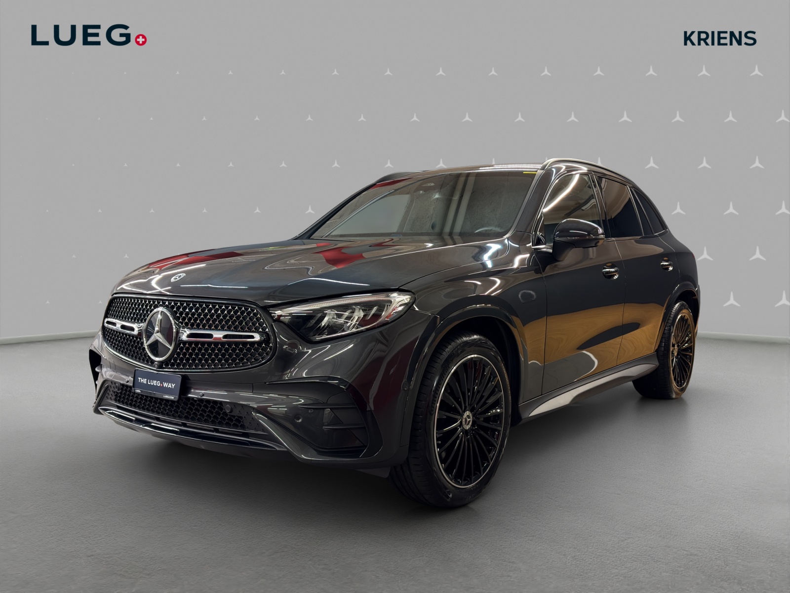 MERCEDES-BENZ GLC 200 4M - AMG / 360 Grad Kamera / Soundsytem / 20 Zoll Räder / metallic-image-0