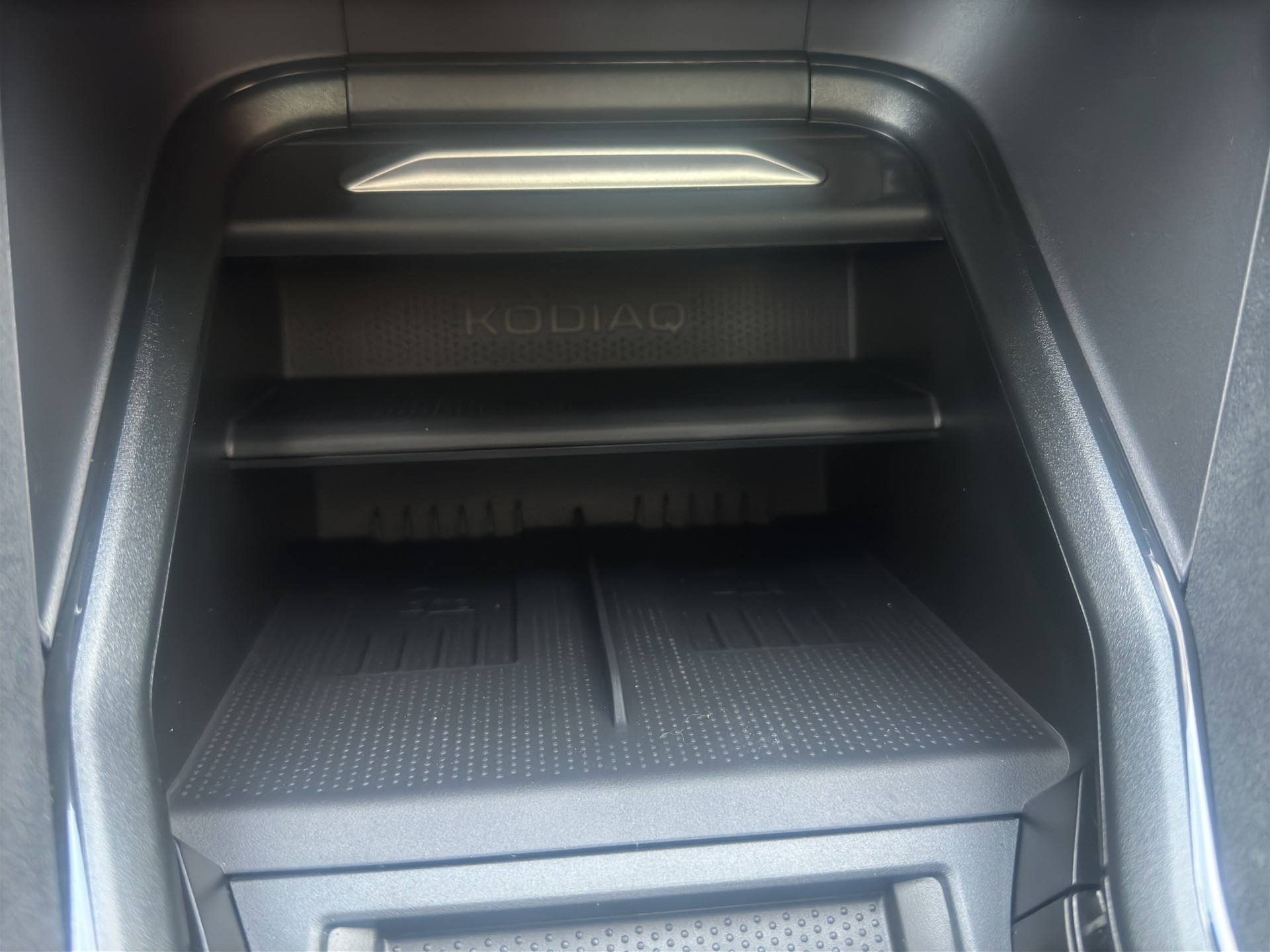 SKODA Kodiaq 1.5 TSI MHEV Sportline 7 Plätze AHK-image-23