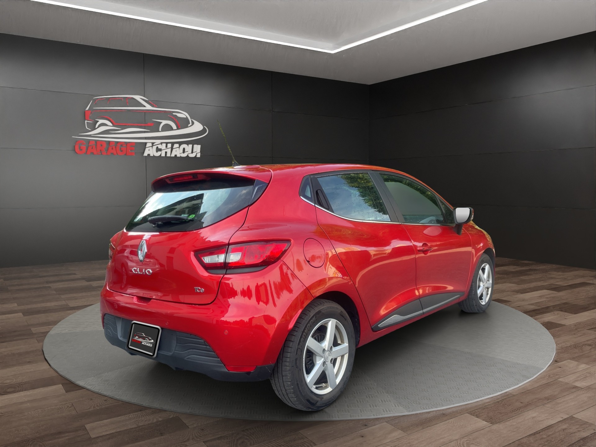 RENAULT Clio 1.2 16V T Swiss Edition EDC-image-4