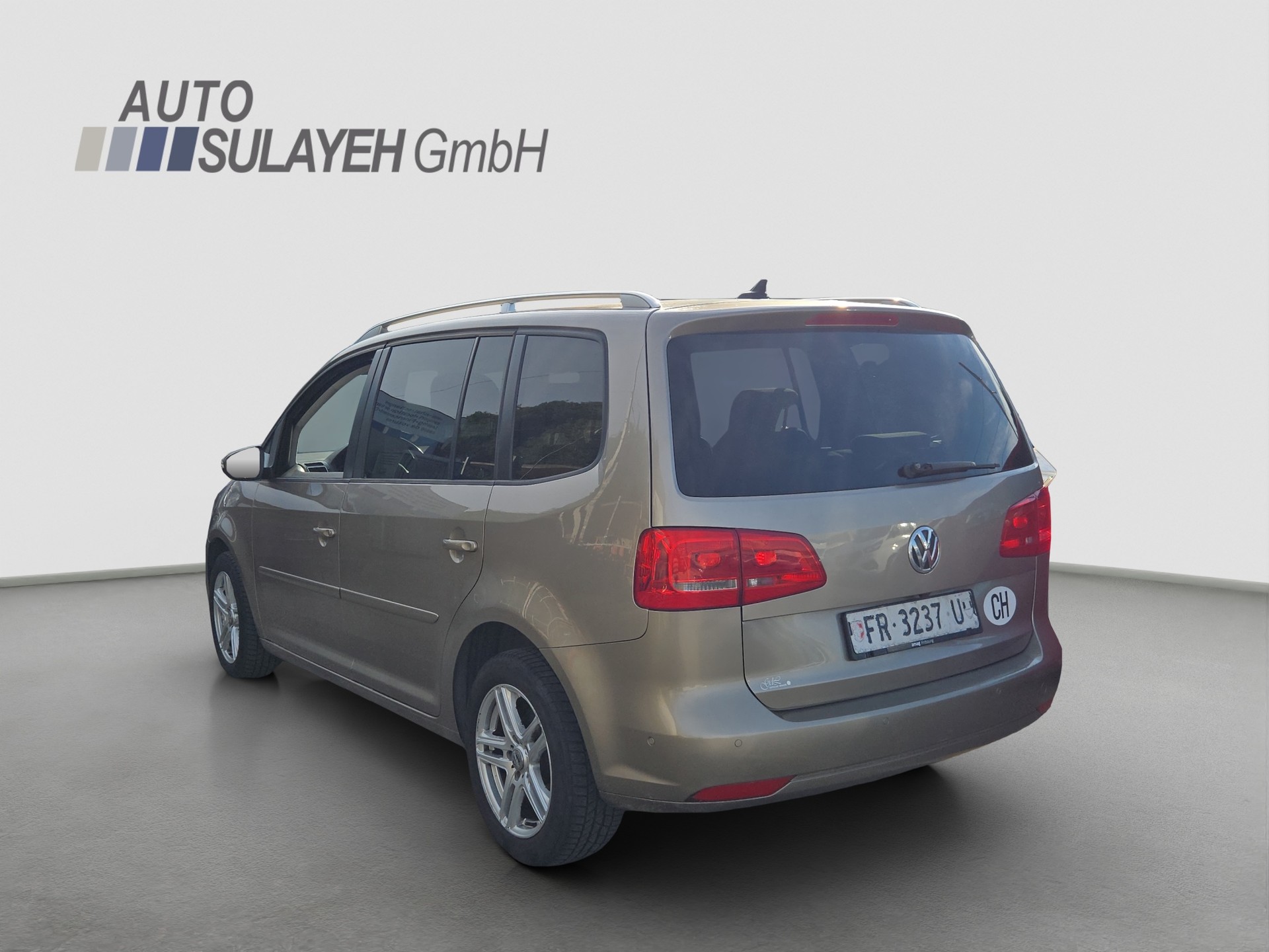 VW Touran 1.4 TSI Design-image-1