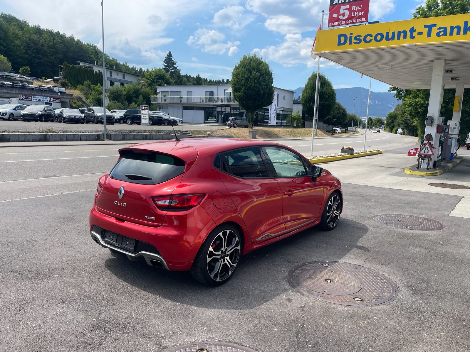 RENAULT Clio 1.6 T RS 220 Trophy EDC-image-3