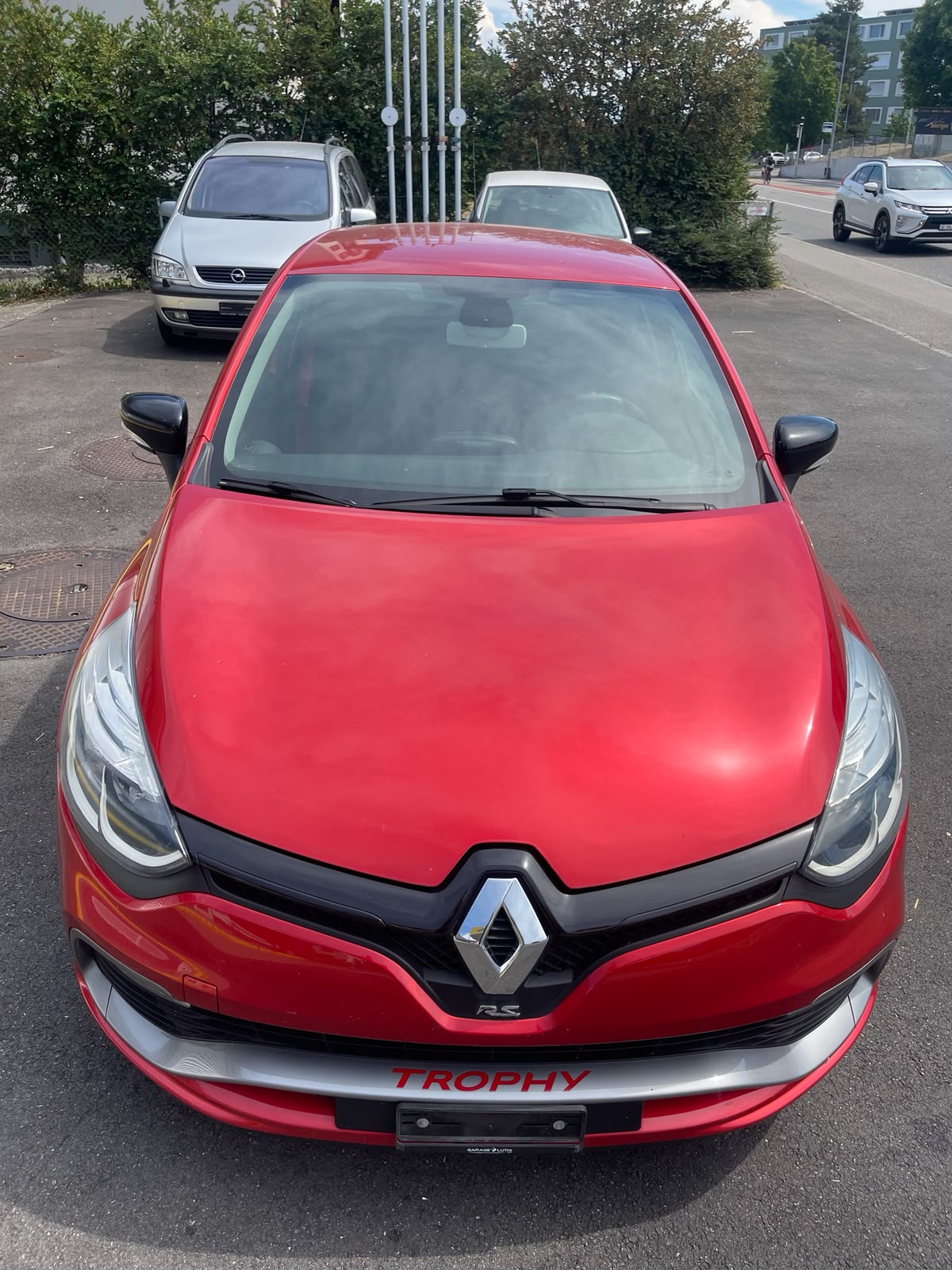 RENAULT Clio 1.6 T RS 220 Trophy EDC-image-8