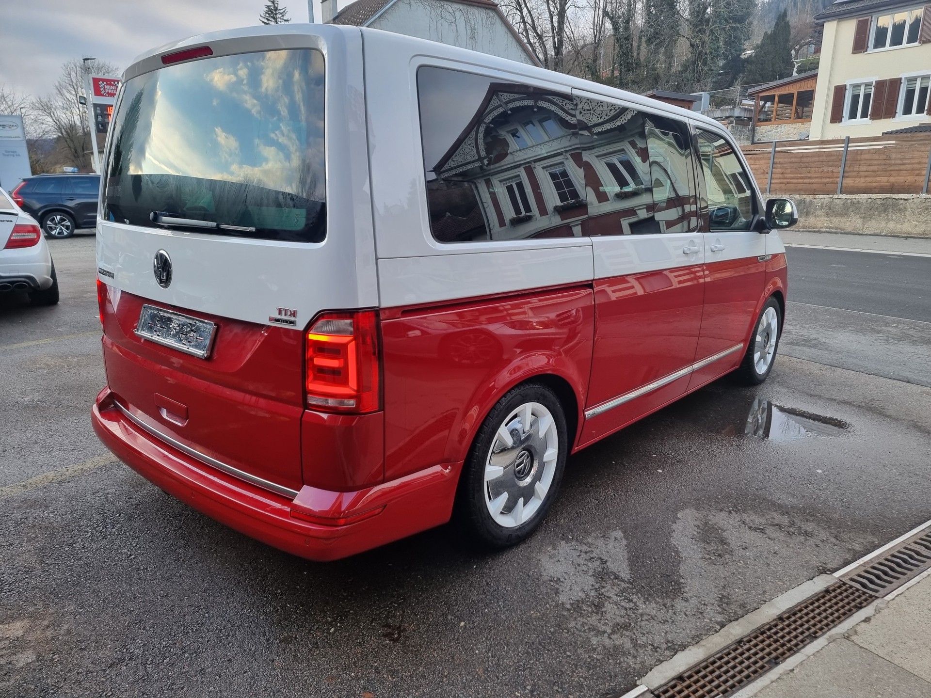 VW T6 Multivan 2.0 Bi-TDI Comf. '70J. Bulli' 4Mot DSG-image-3