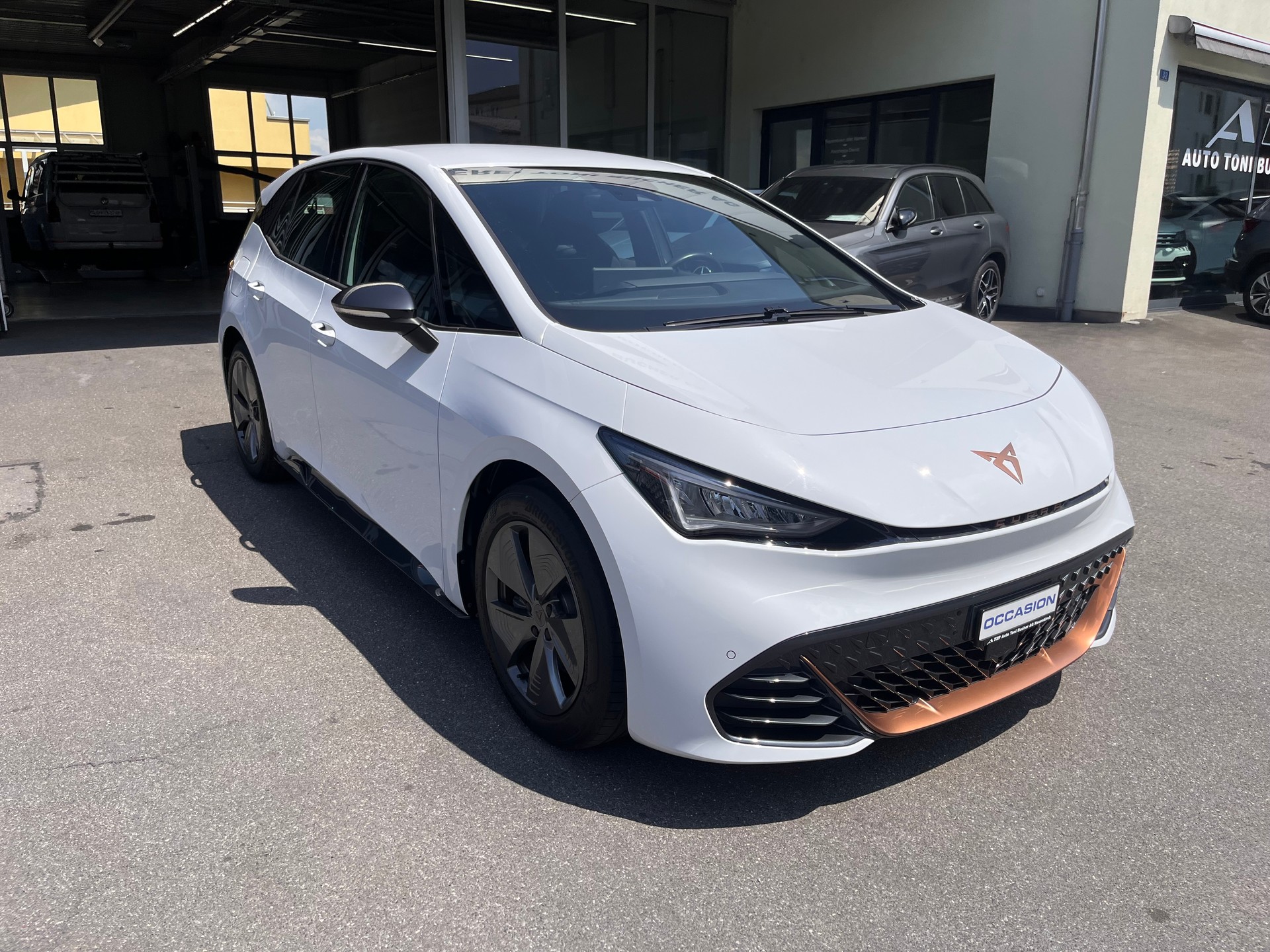 CUPRA Born 58 kWh-image-1