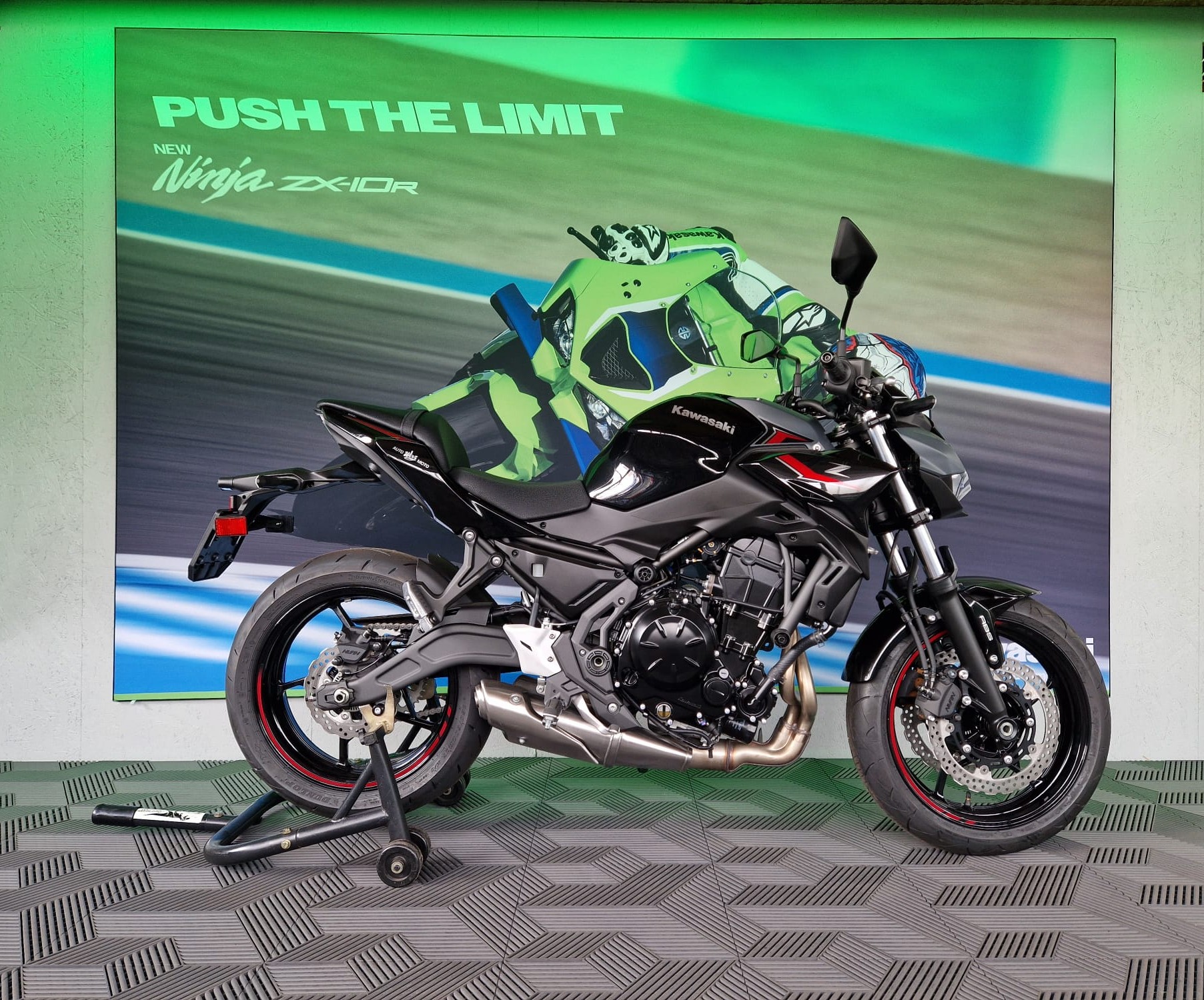 KAWASAKI Z 650 (35kW) An Lager-image-1