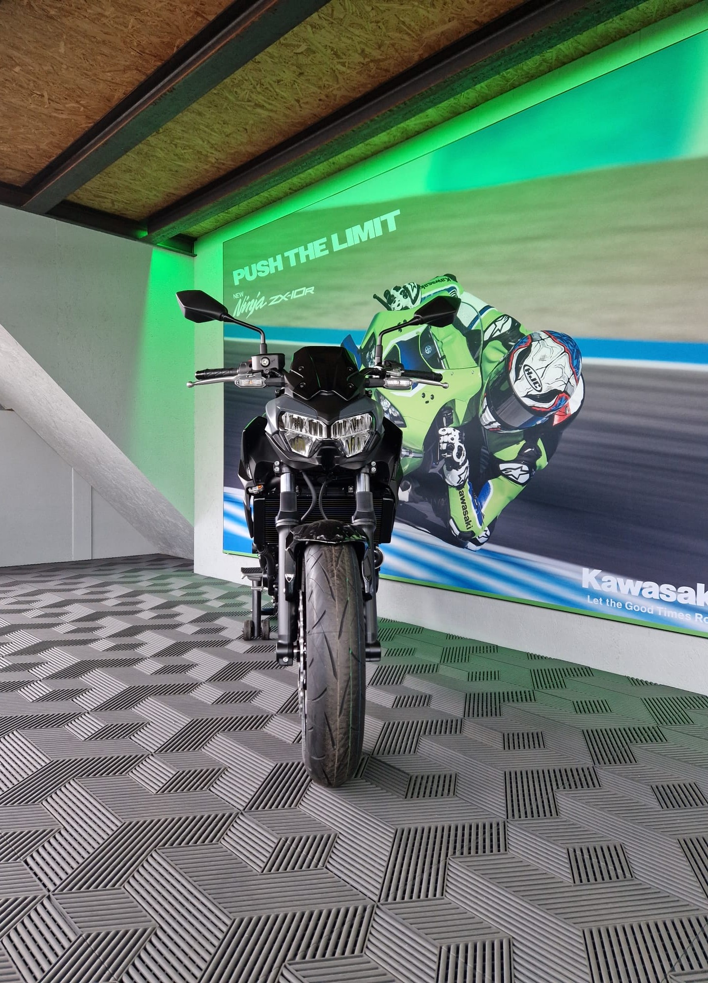KAWASAKI Z 650 (35kW) An Lager-image-4