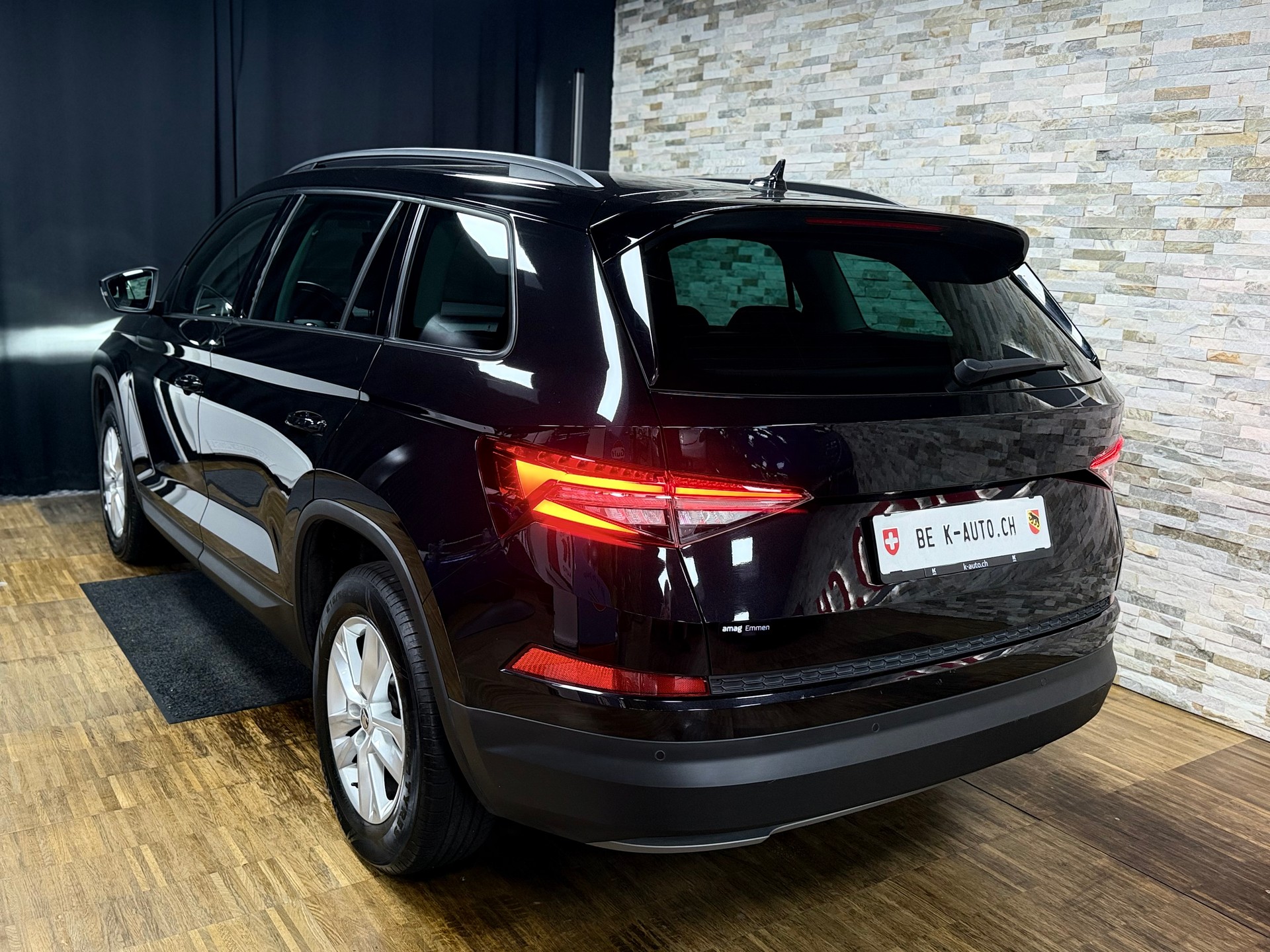 SKODA Kodiaq 2.0 TDI CR Ambition 4x4 DSG-showroom-element-2