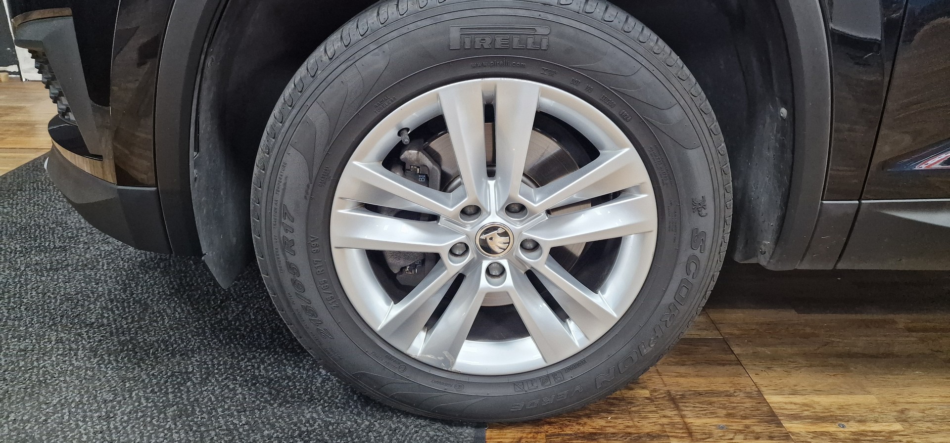 SKODA Kodiaq 2.0 TDI CR Ambition 4x4 DSG-image-28