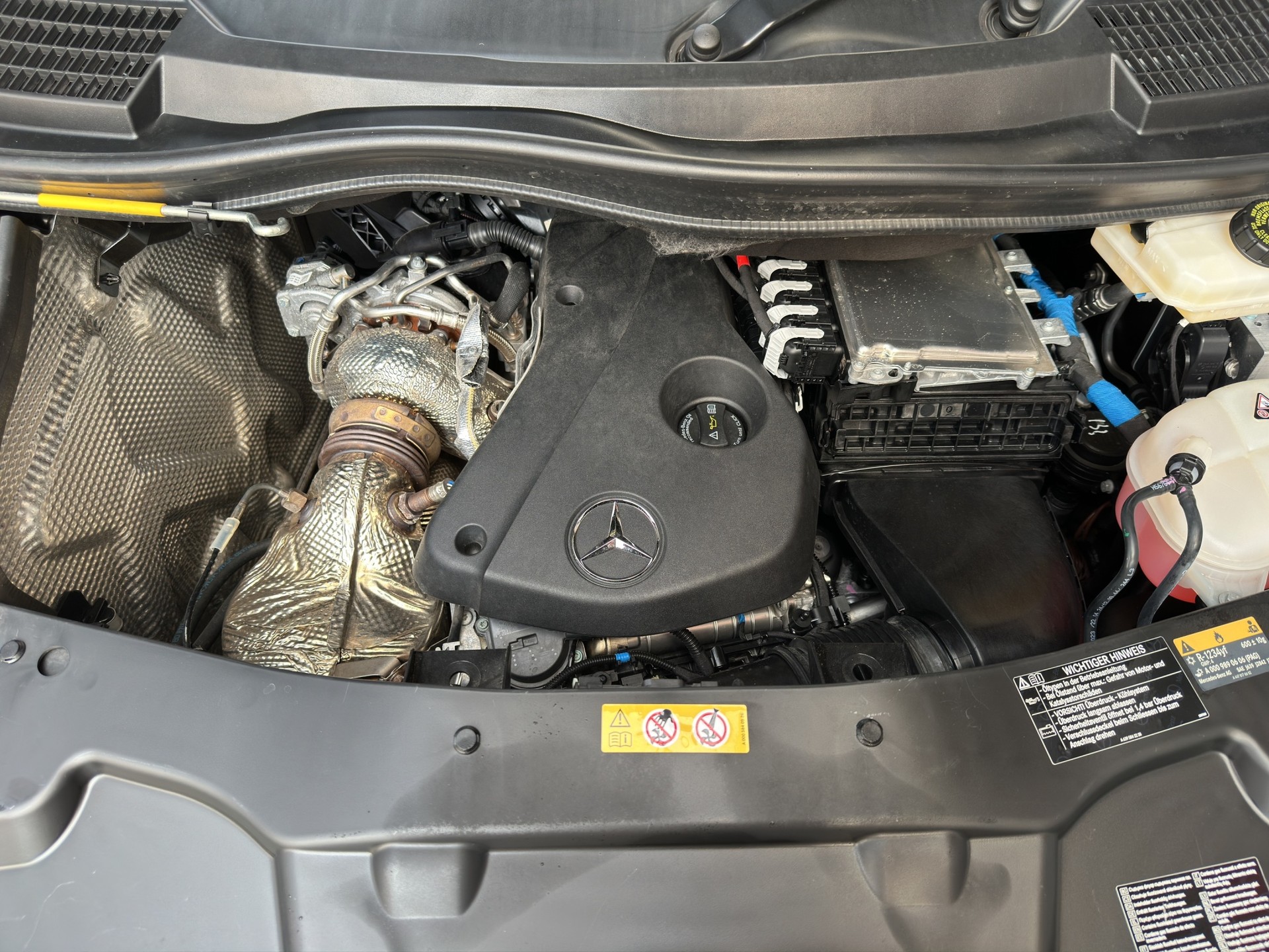 MERCEDES-BENZ Vito 116 CDI Lang Select Tourer 4Matic 9G-Tronic-image-17