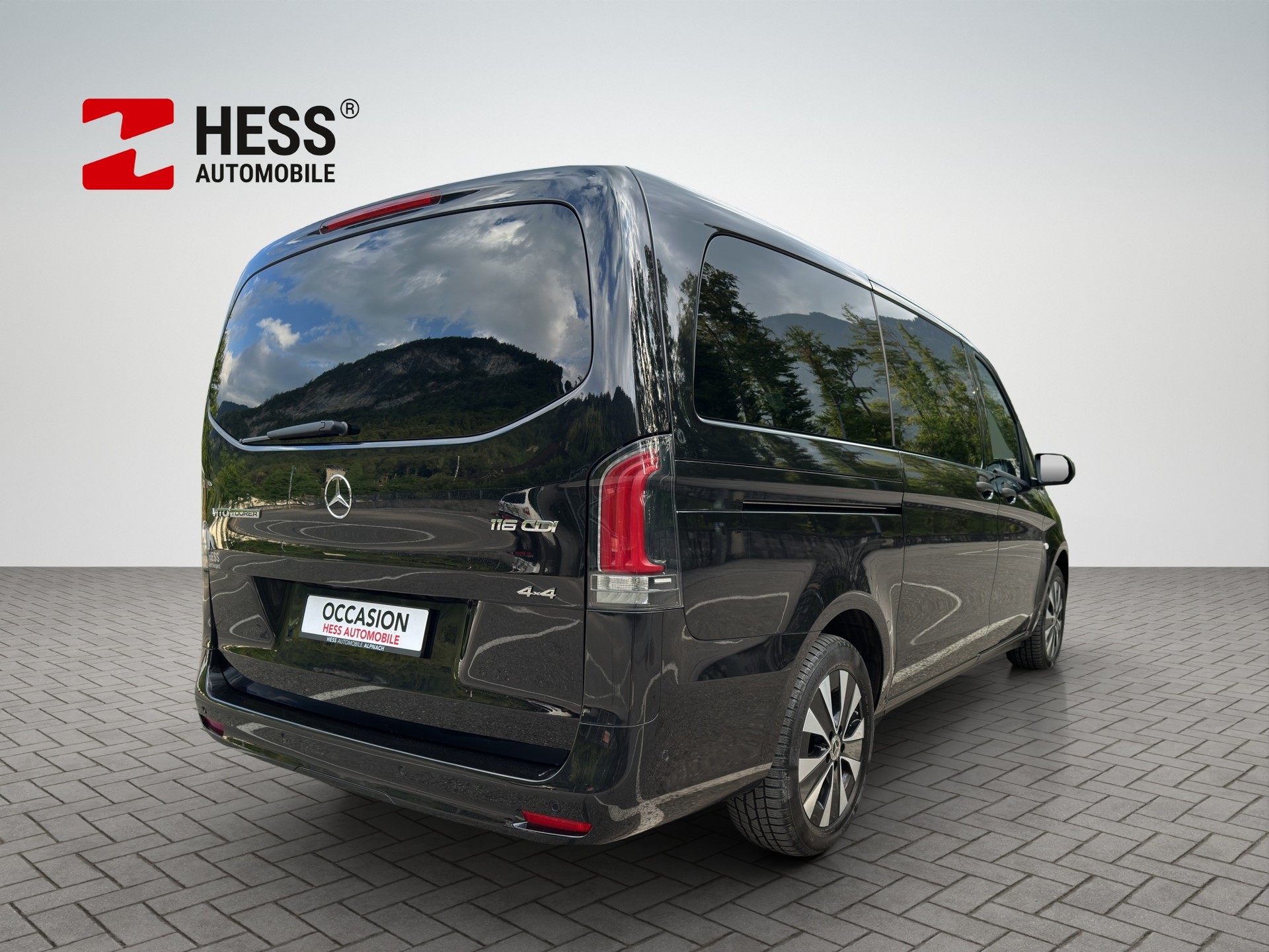 MERCEDES-BENZ Vito 116 CDI Lang Select Tourer 4Matic 9G-Tronic-image-5