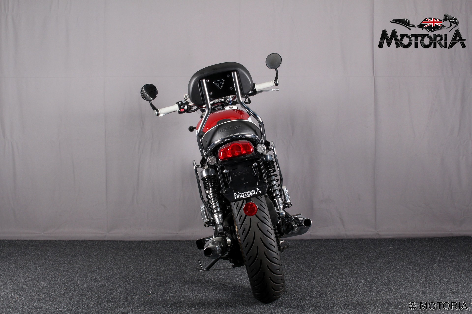 TRIUMPH Bonneville T120-image-4