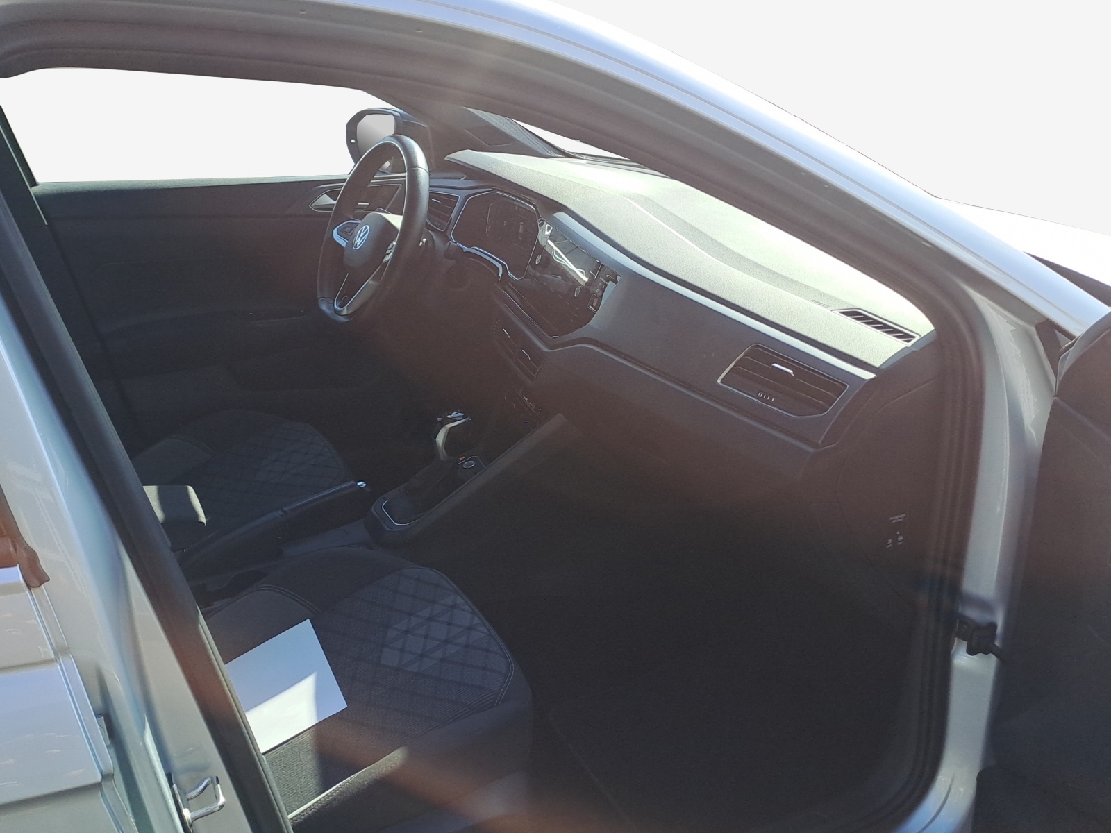 VW Taigo 1.0 TSI R-Line DSG-image-13