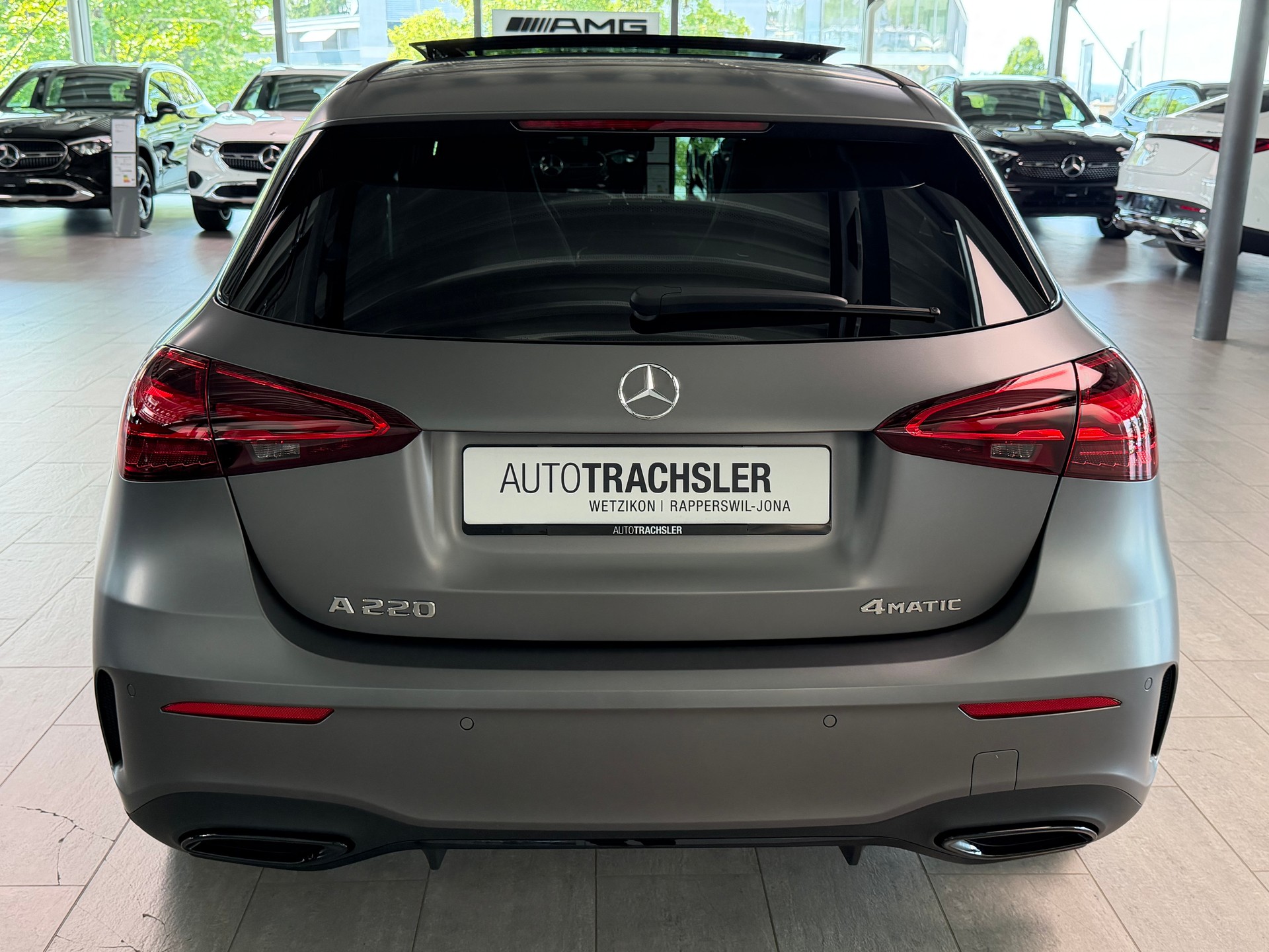 MERCEDES-BENZ A 220 4Matic 8G-DCT-image-4