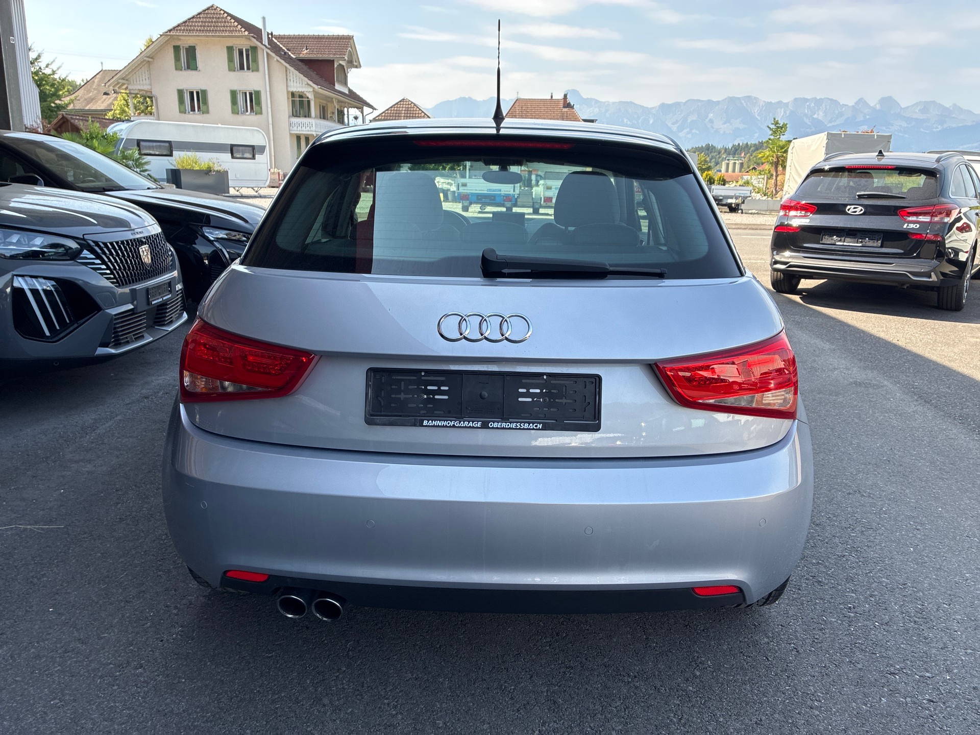 AUDI A1 Sportback 1.4 TFSI Ambition S-tronic-image-4