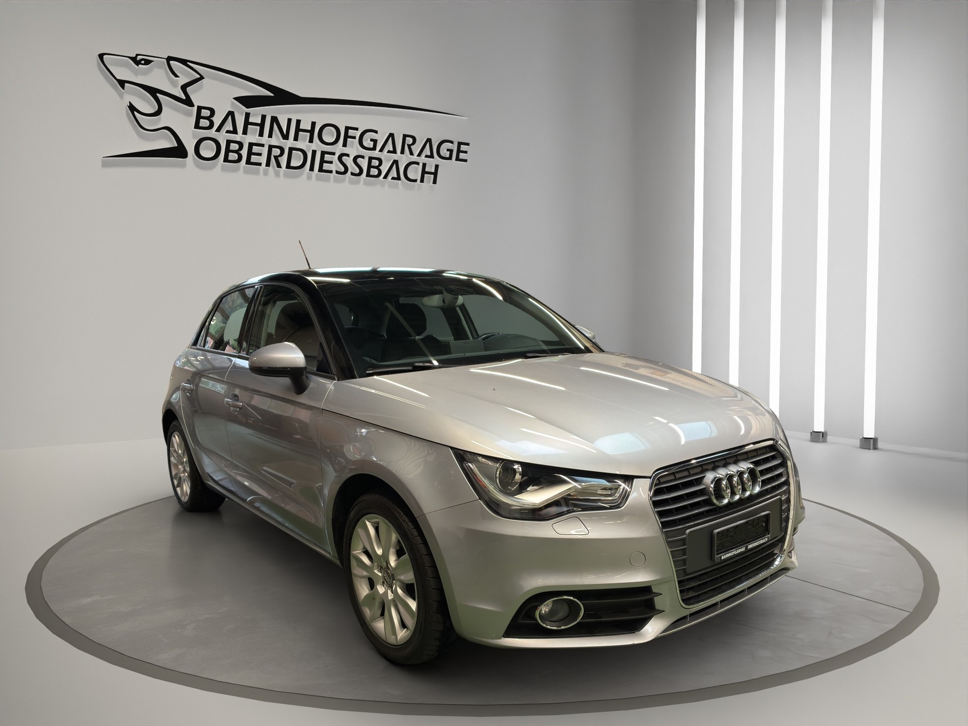 AUDI A1 Sportback 1.4 TFSI Ambition S-tronic-image-0
