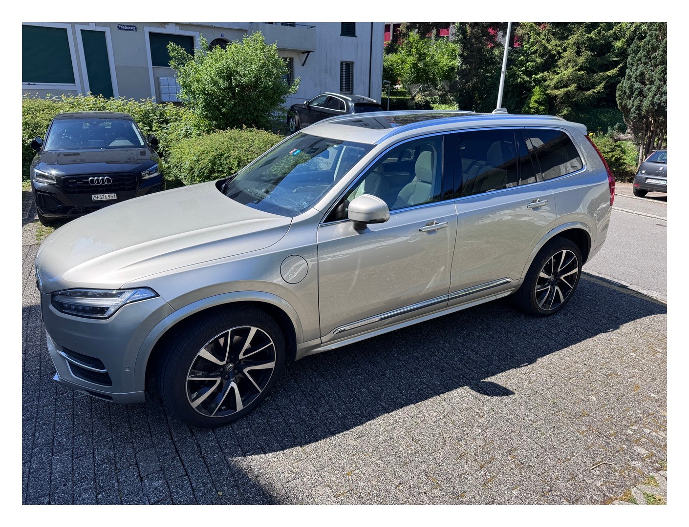 VOLVO 2.0 T8 TE Inscription 7P. AWD-image-1