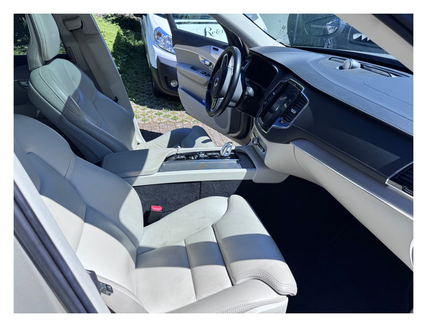 VOLVO 2.0 T8 TE Inscription 7P. AWD-image-2