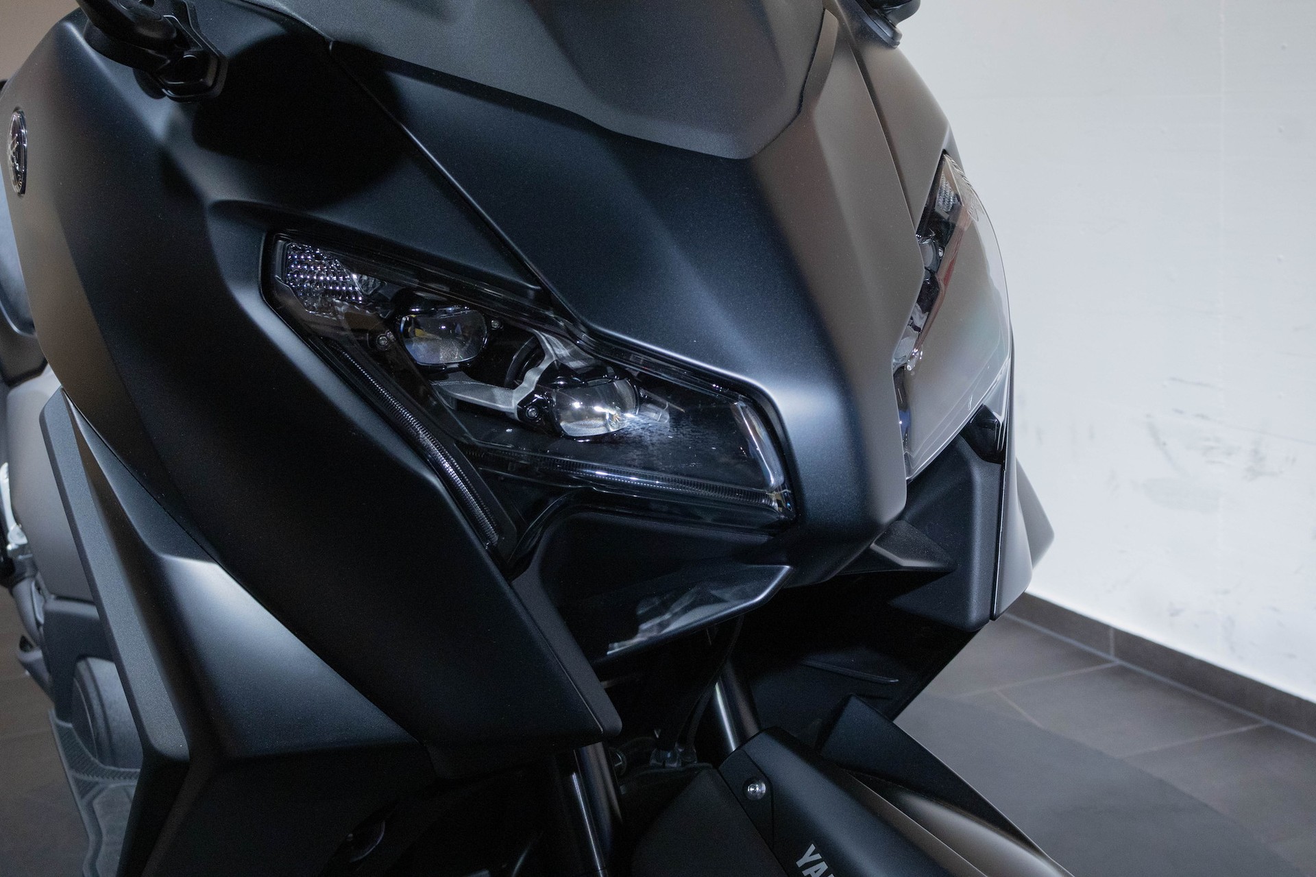 YAMAHA TMAX 25th Anniversary-image-12