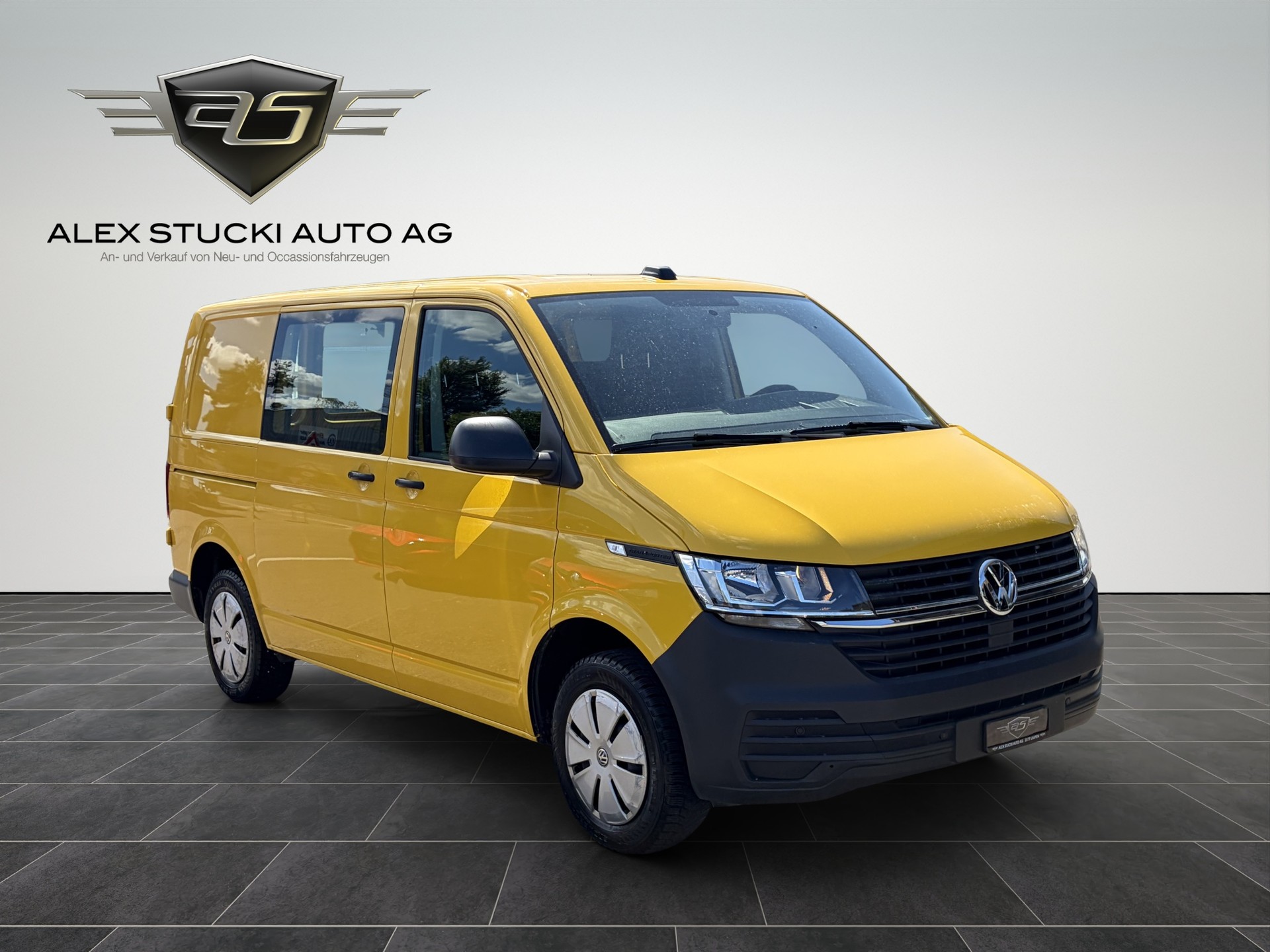 VW T6.1 2.0 TDI DSG-image-0