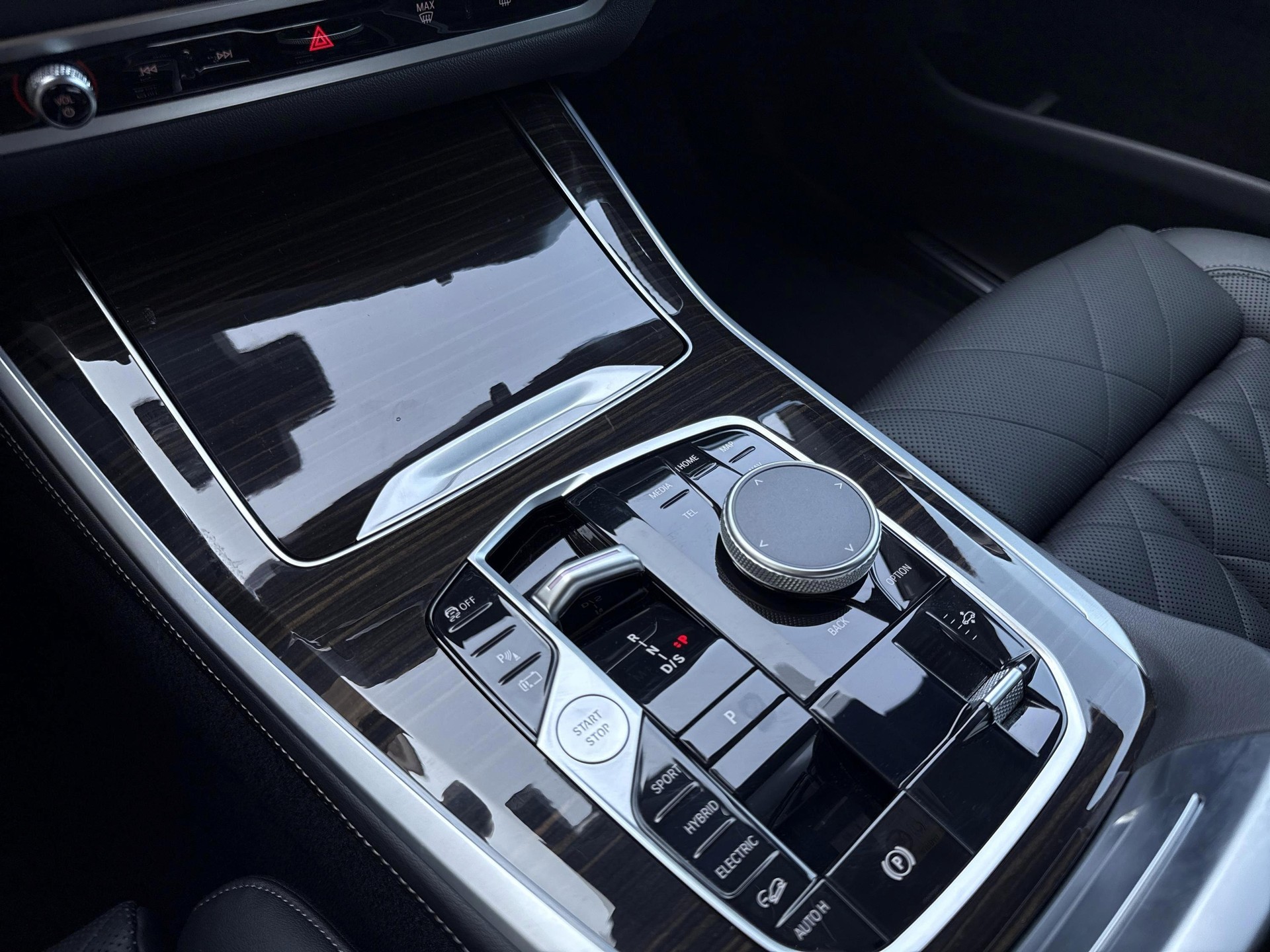 BMW X5 xDrive 50e M Sport-image-11