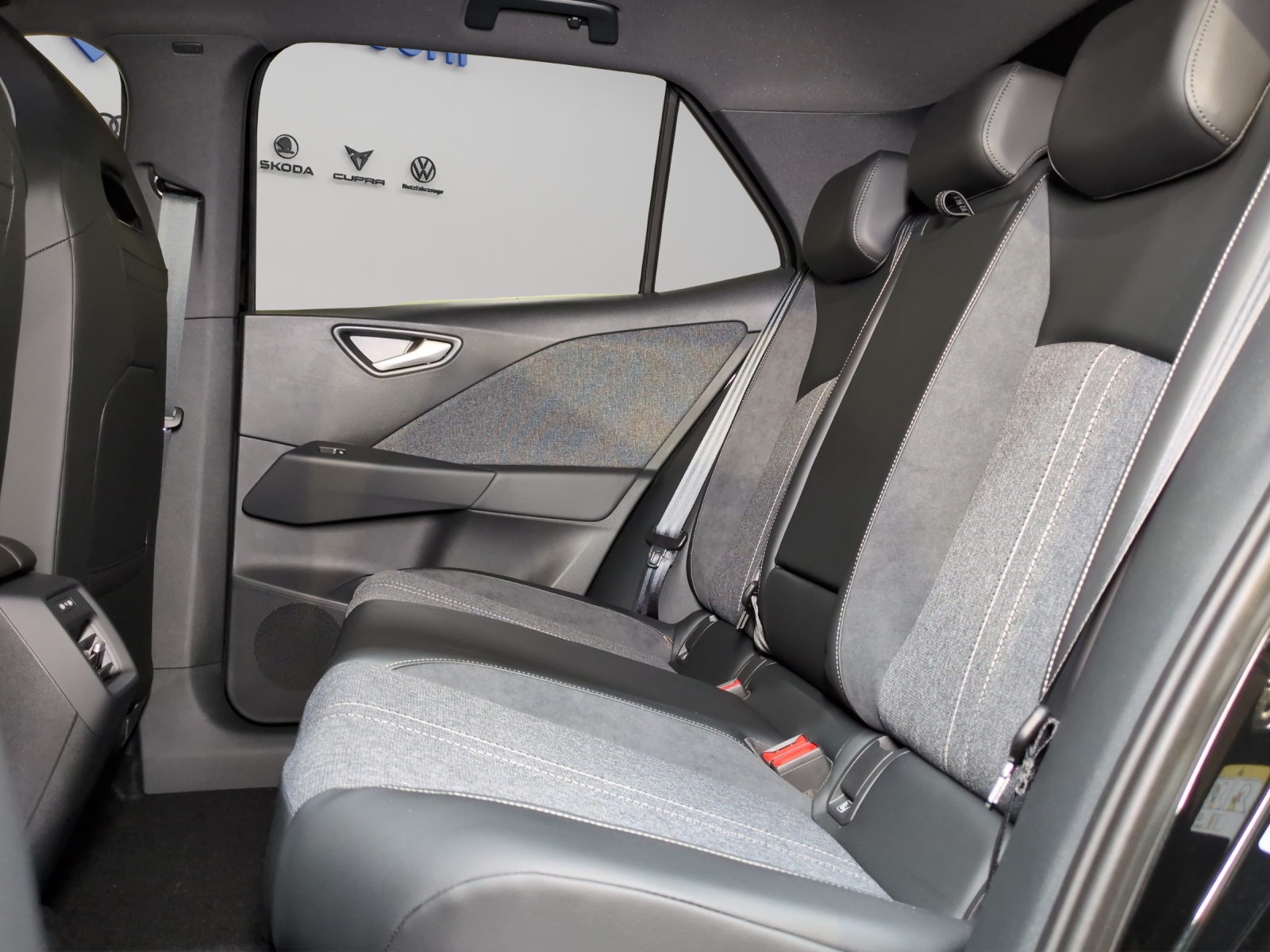 VW ID.3 Neo 58 kWh 190 PS Style-image-8