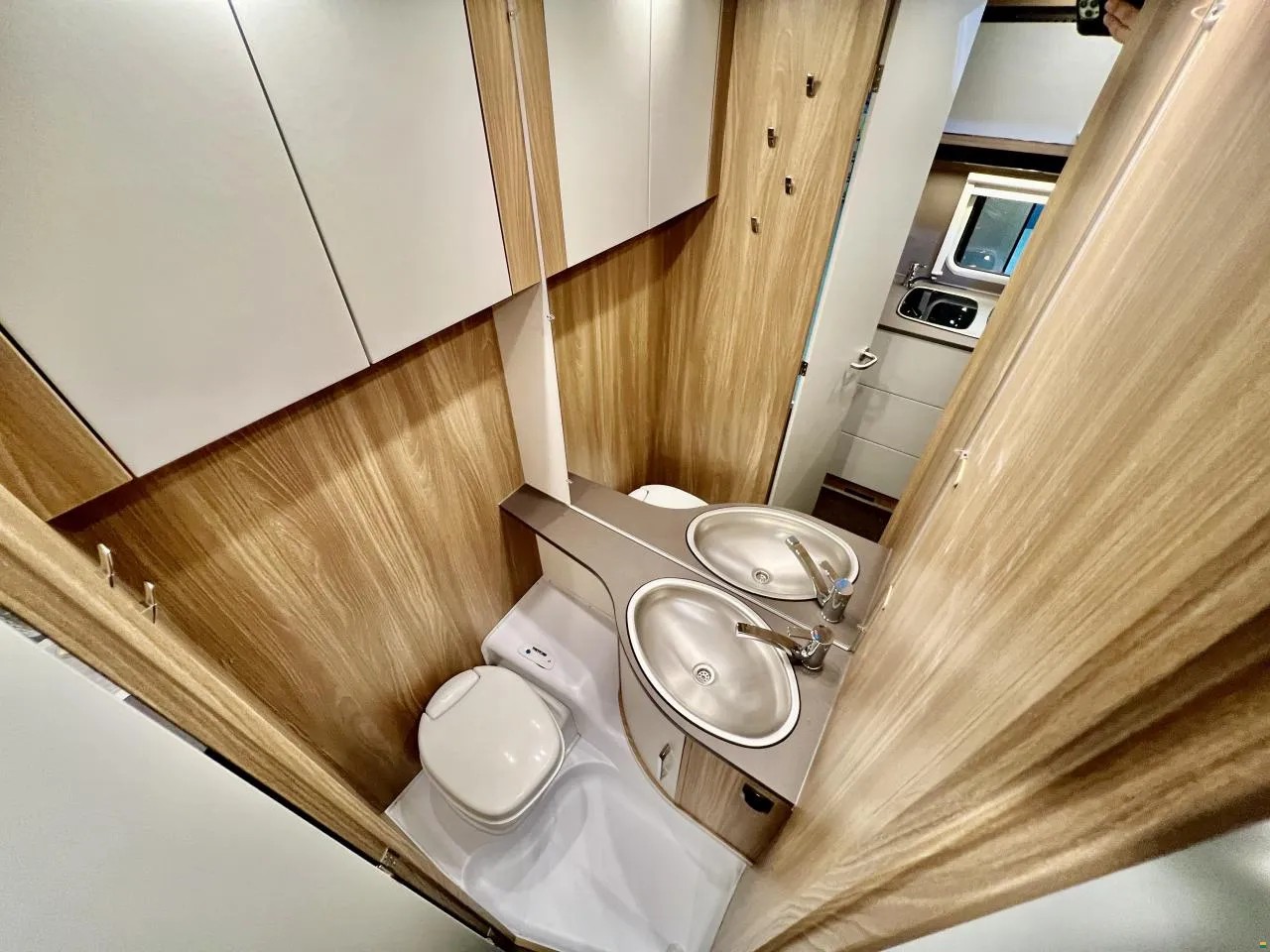 BÜRSTNER Premio Plus 510 TK-image-17