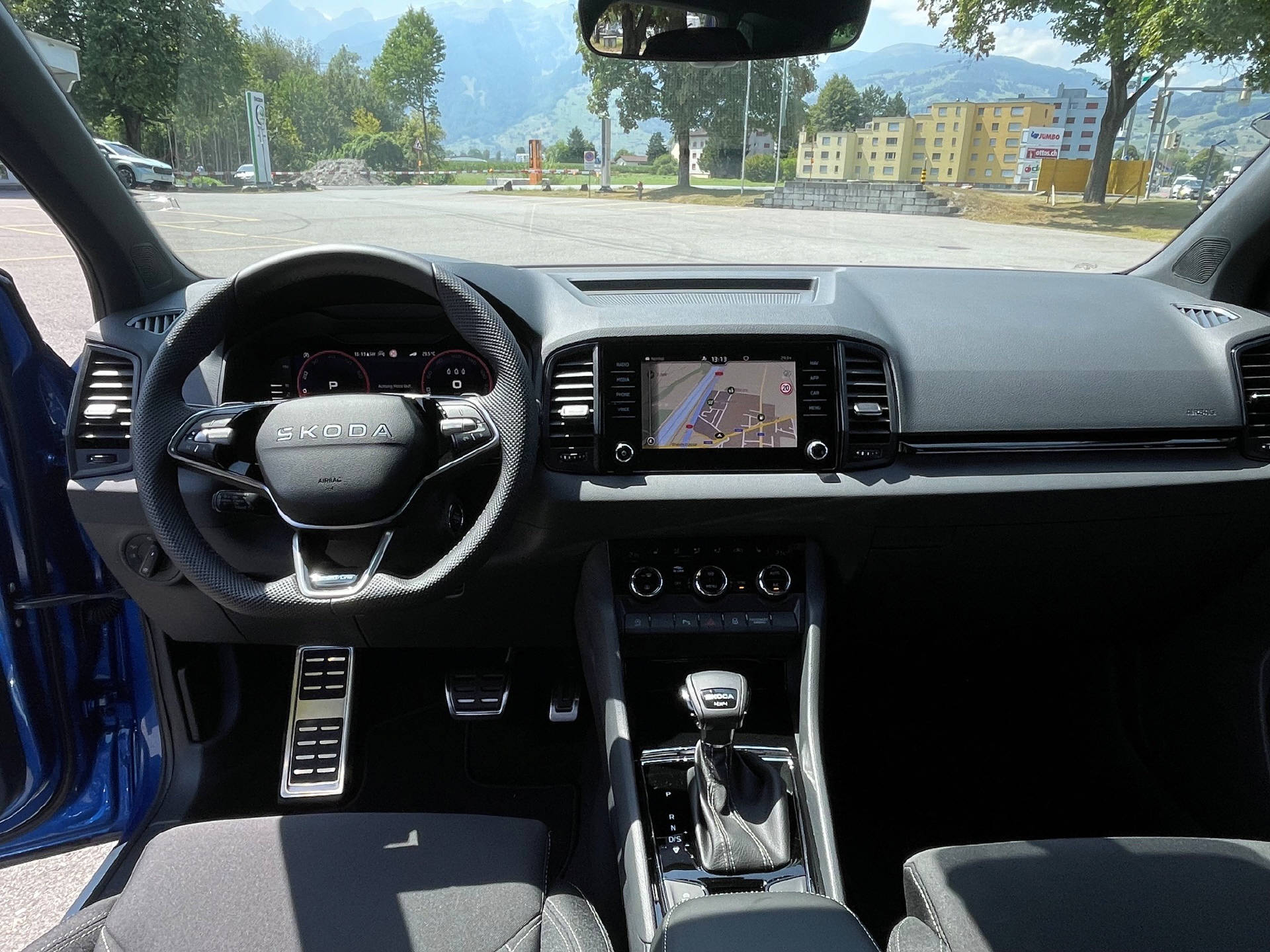 SKODA Karoq 2.0 TSI SportLine 4x4 DSG-image-8