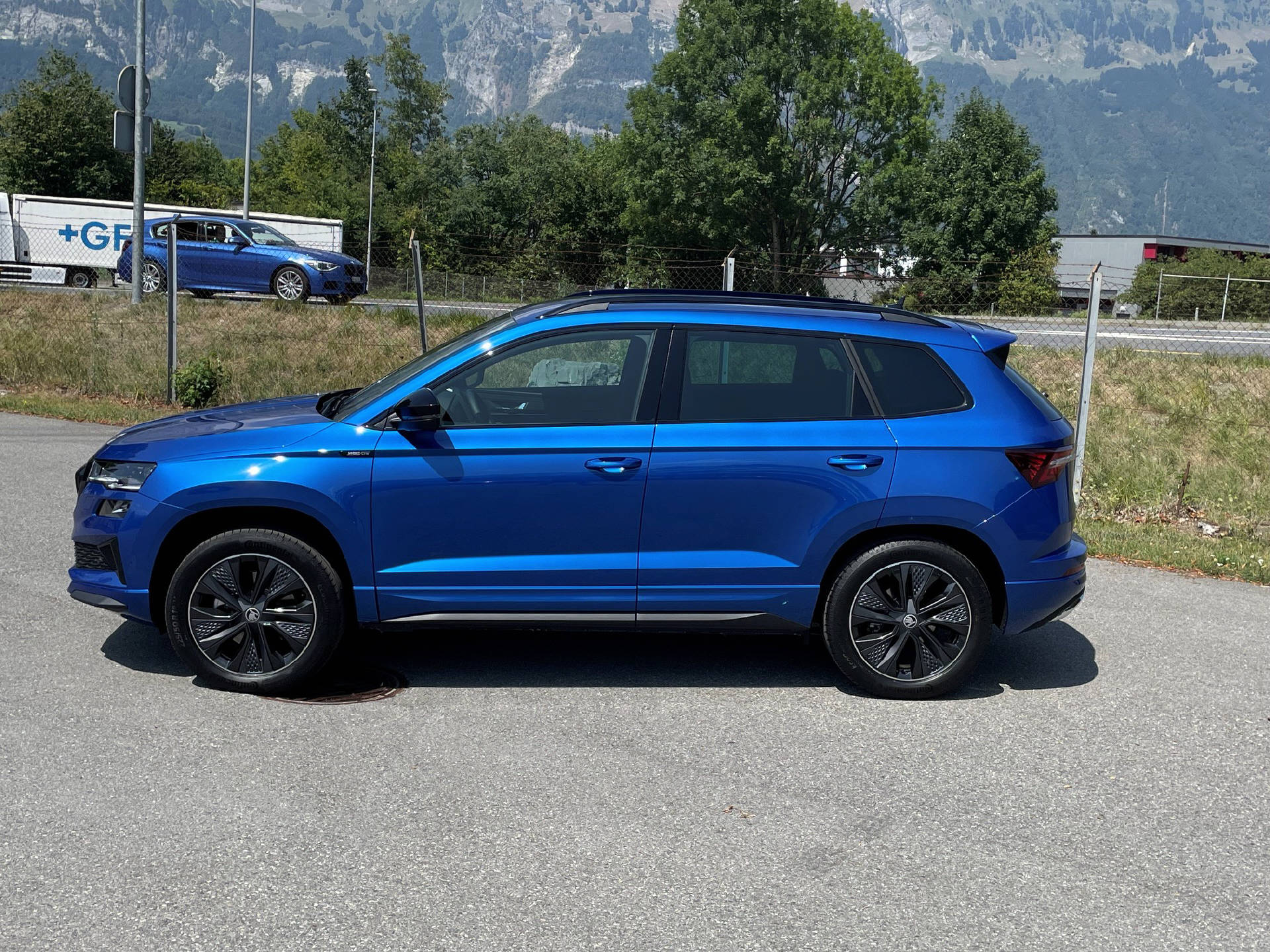 SKODA Karoq 2.0 TSI SportLine 4x4 DSG-image-1