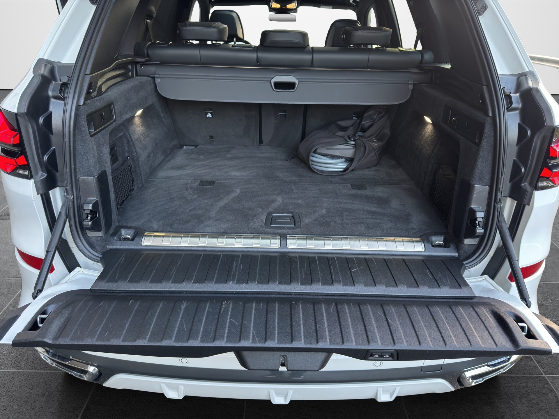 BMW X5 50e xDrive SAG-image-27
